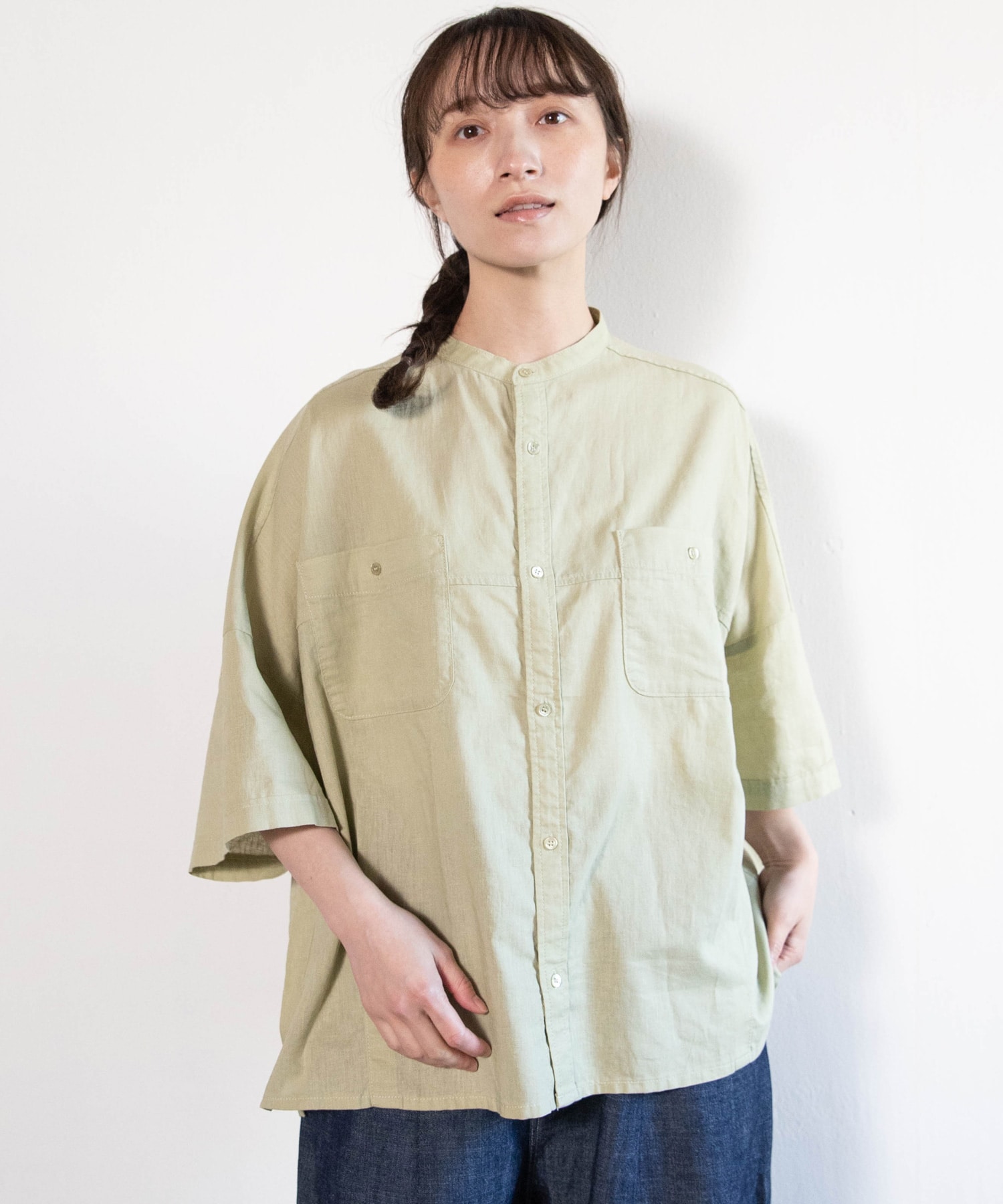 ダスティグリーン