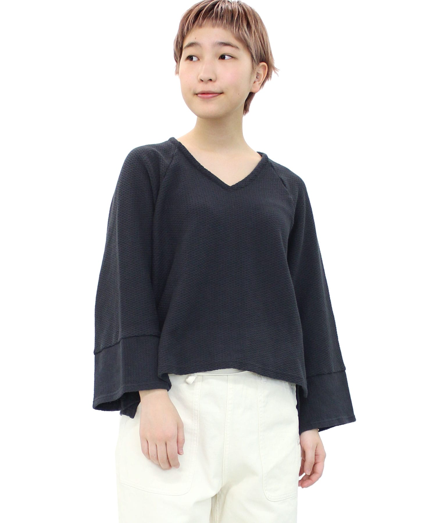 ブラック