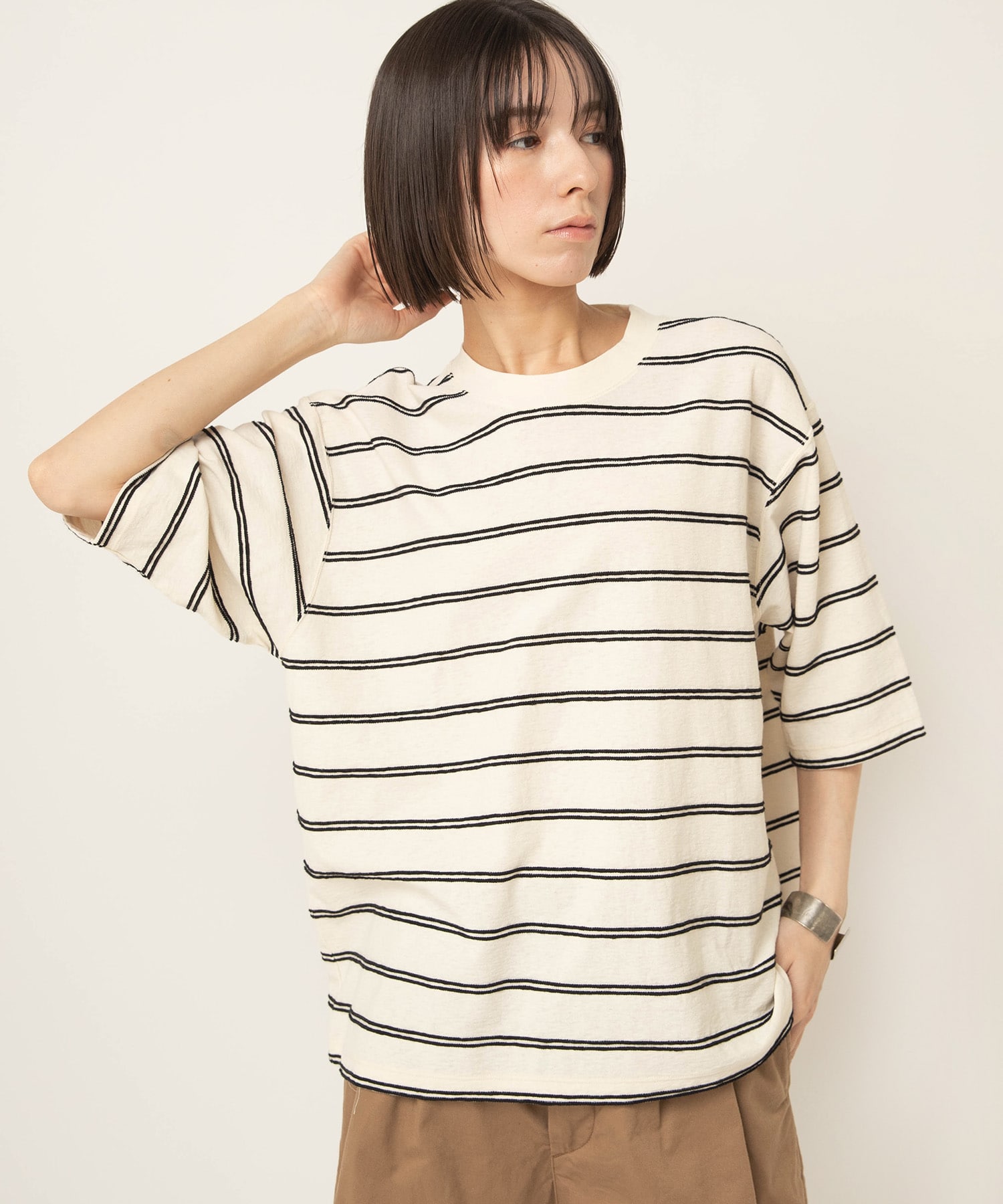 キナリ/ブラック