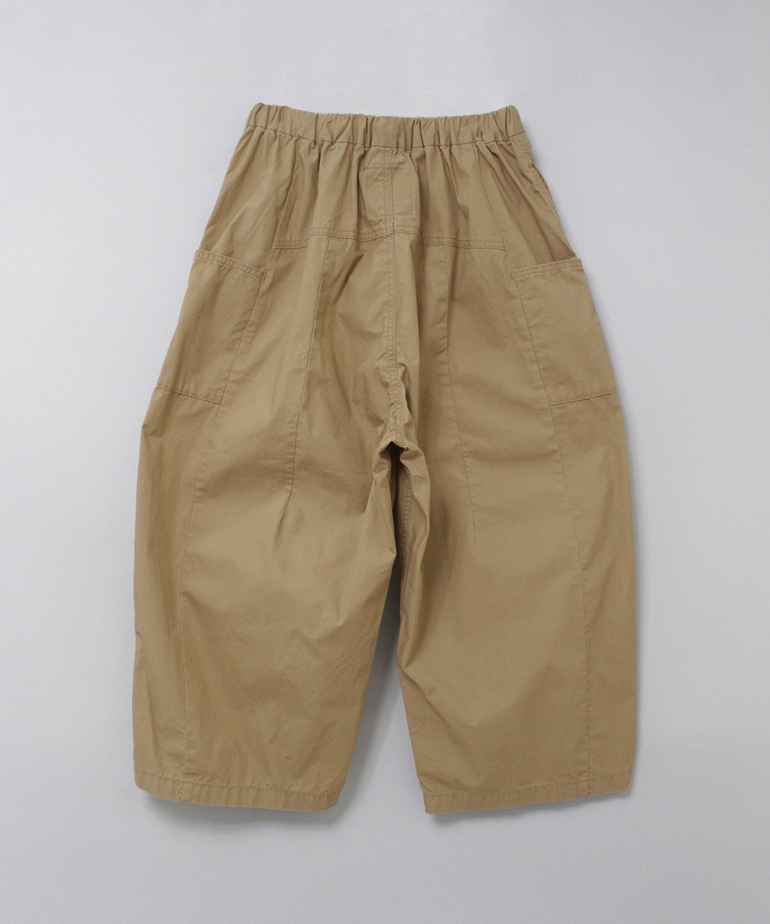 カフェベージュ