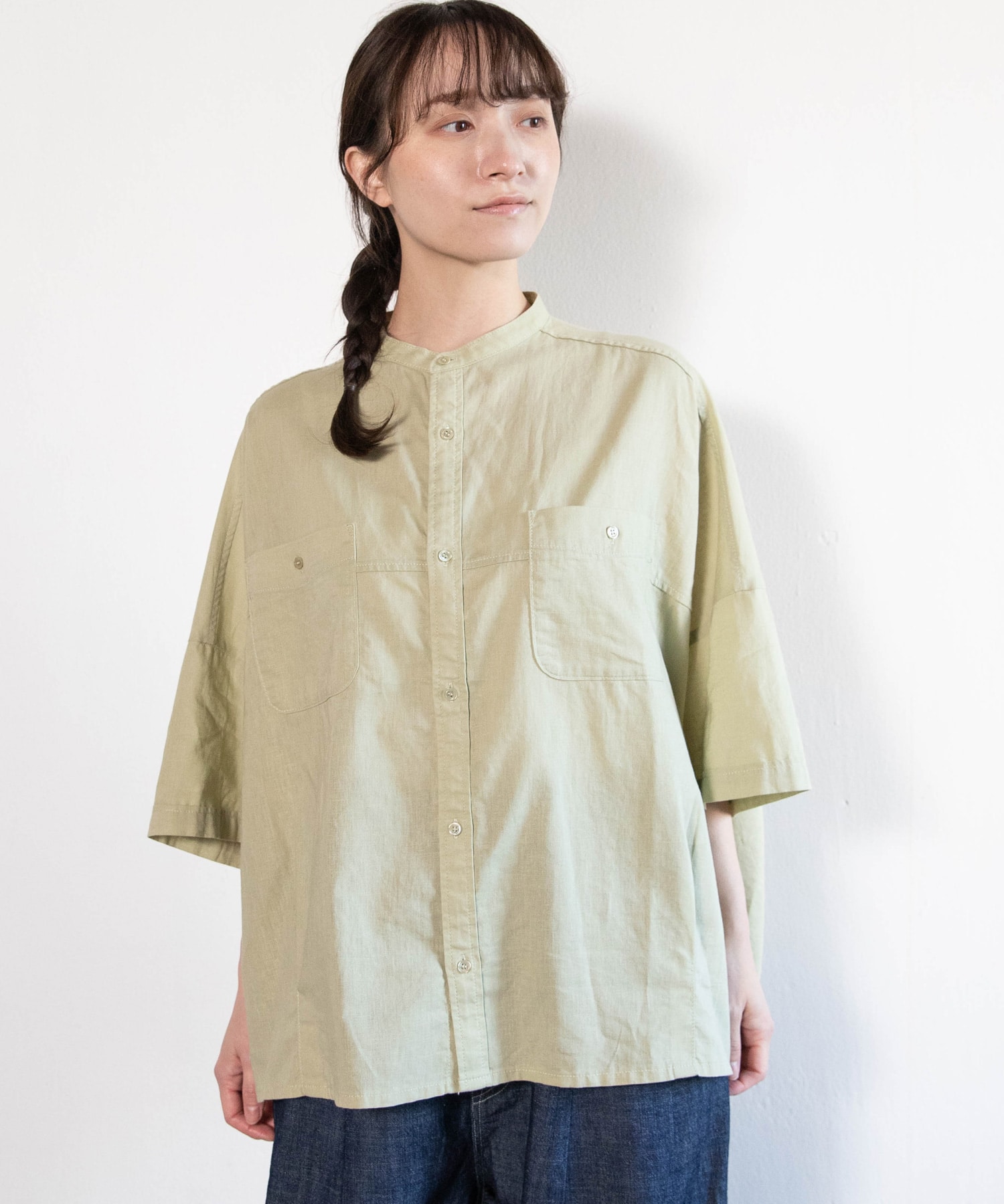 ダスティグリーン