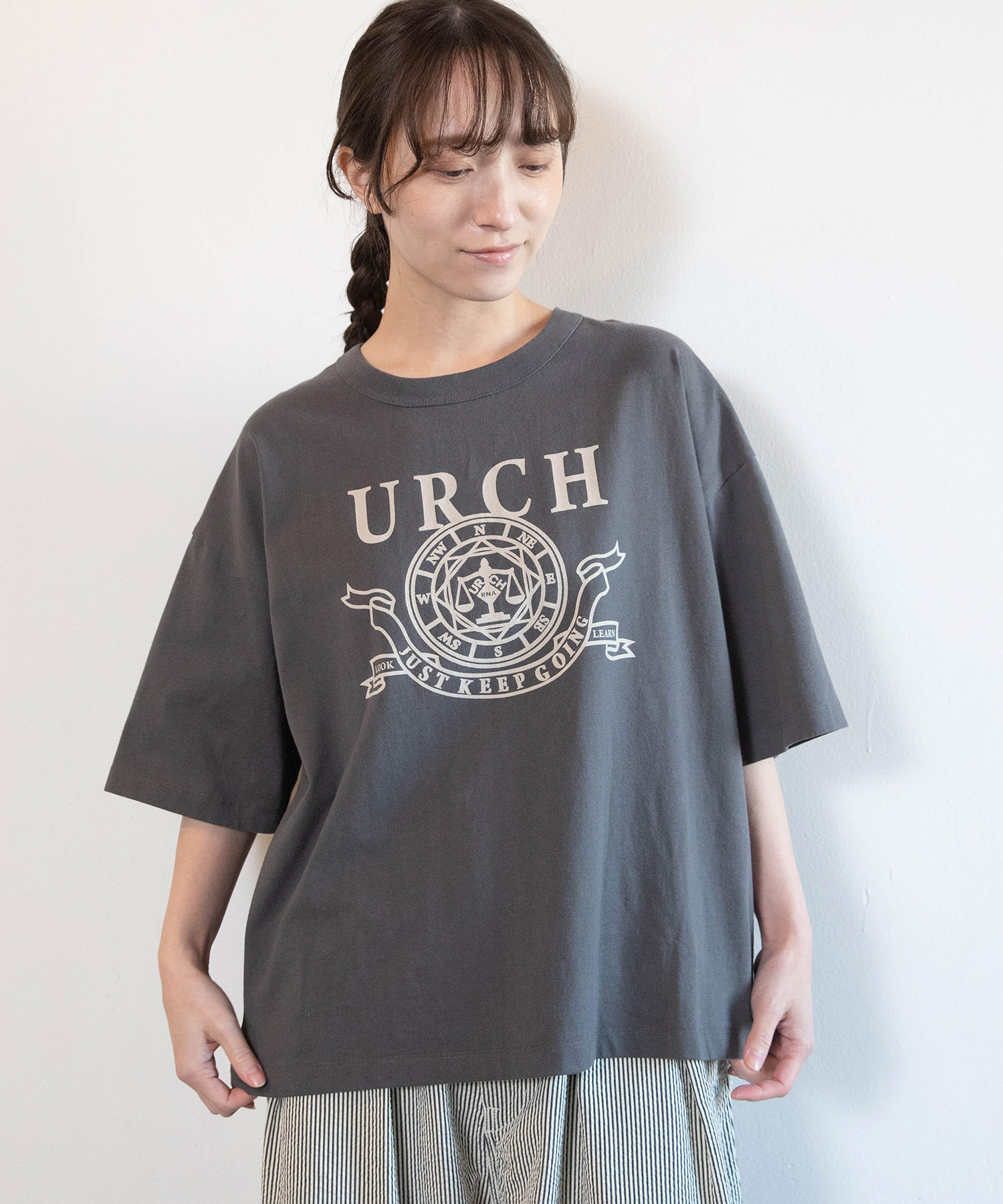 ストームグレー