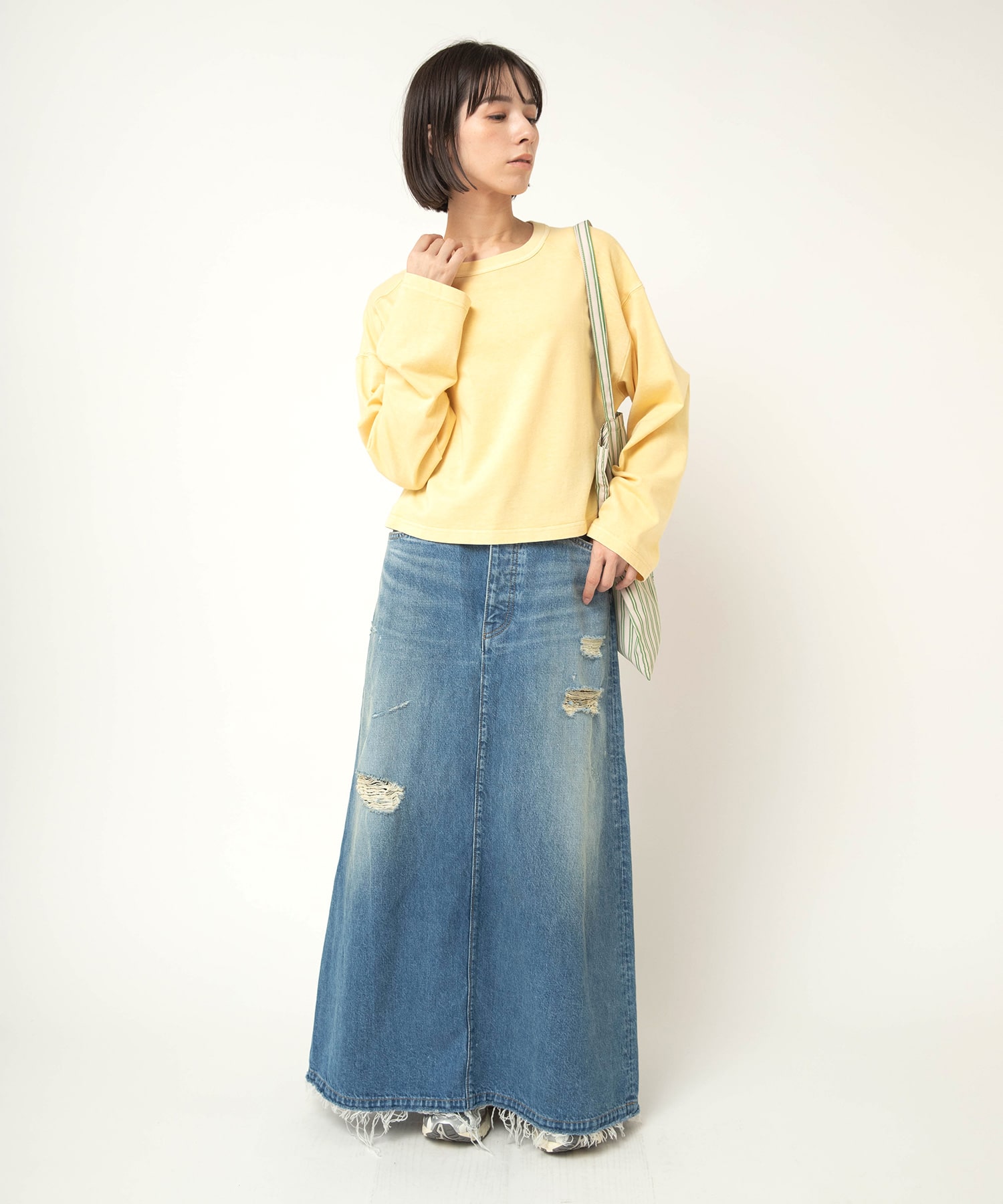 エッグイエロー