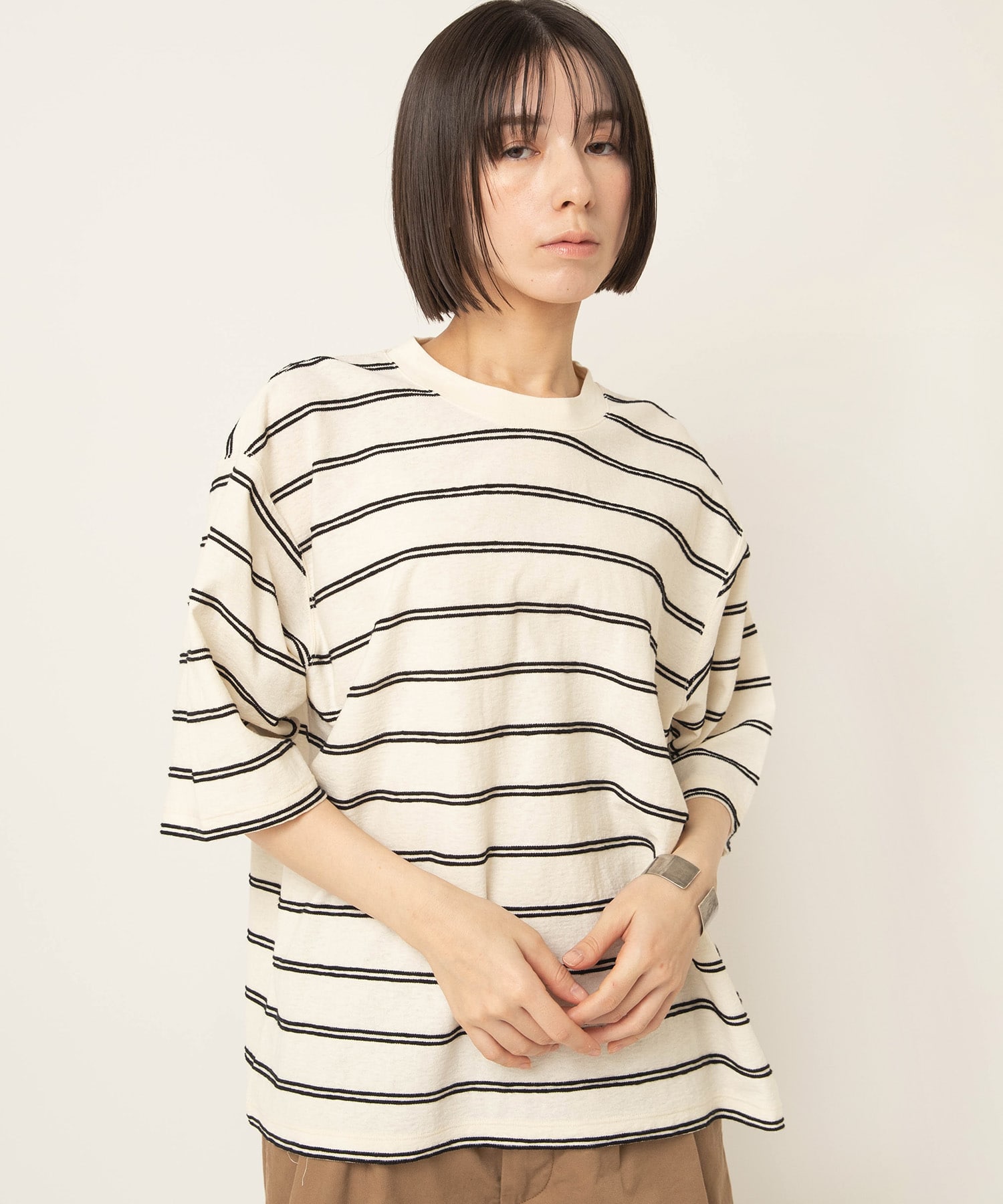 キナリ/ブラック