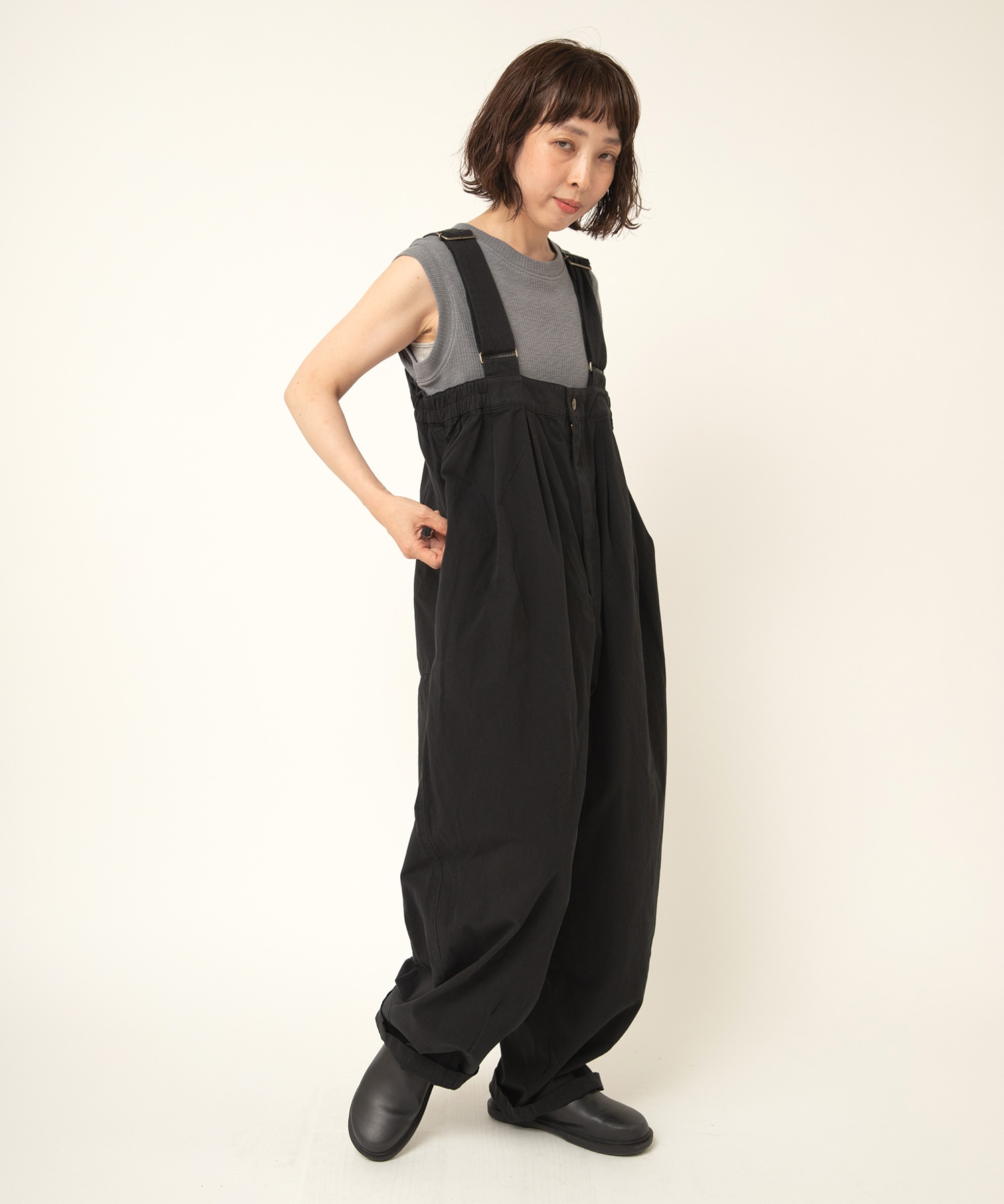 O0732 ヴィンテージワッシャーバルーンサロペット(F ブラック