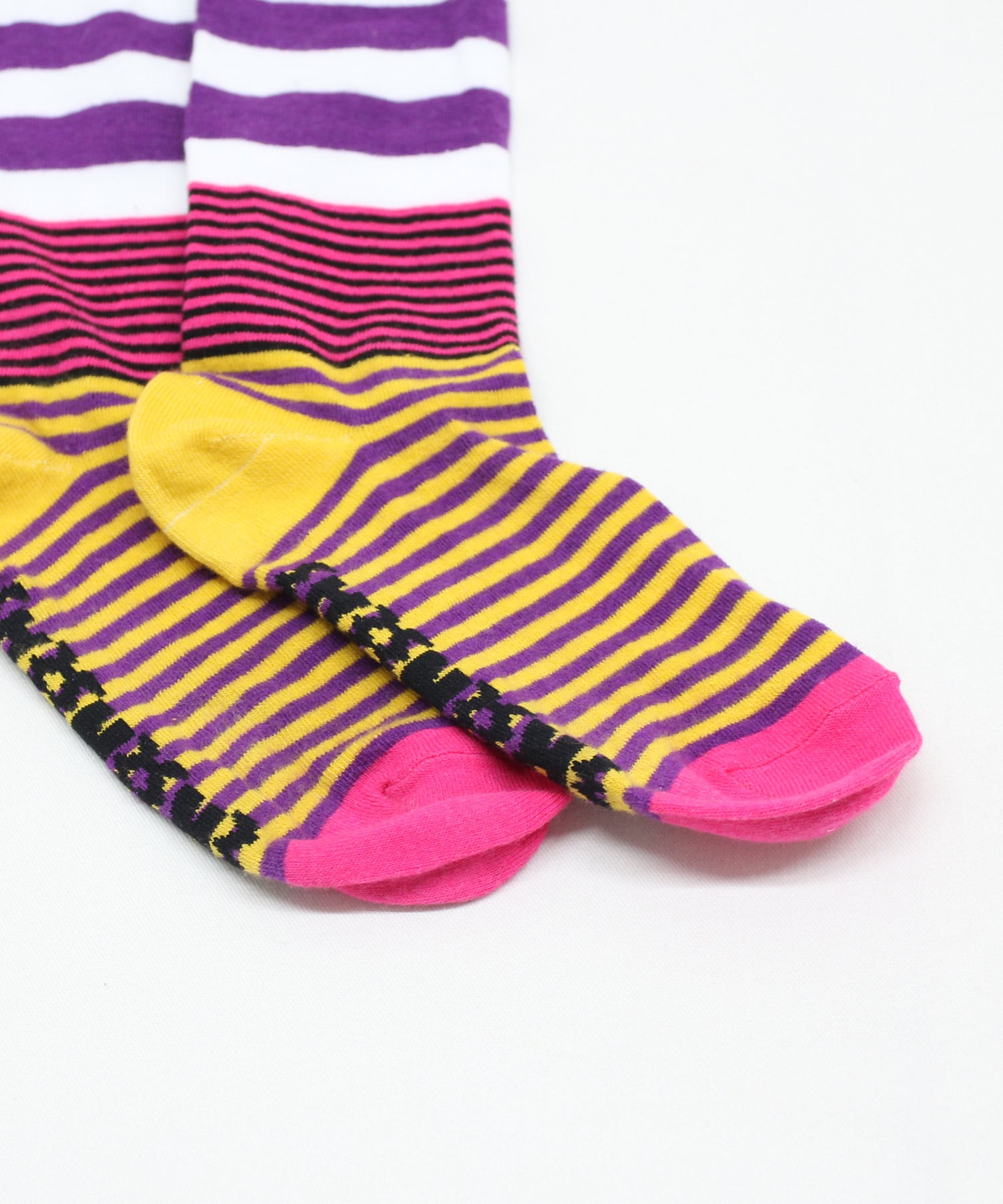 レッド/ホワイト