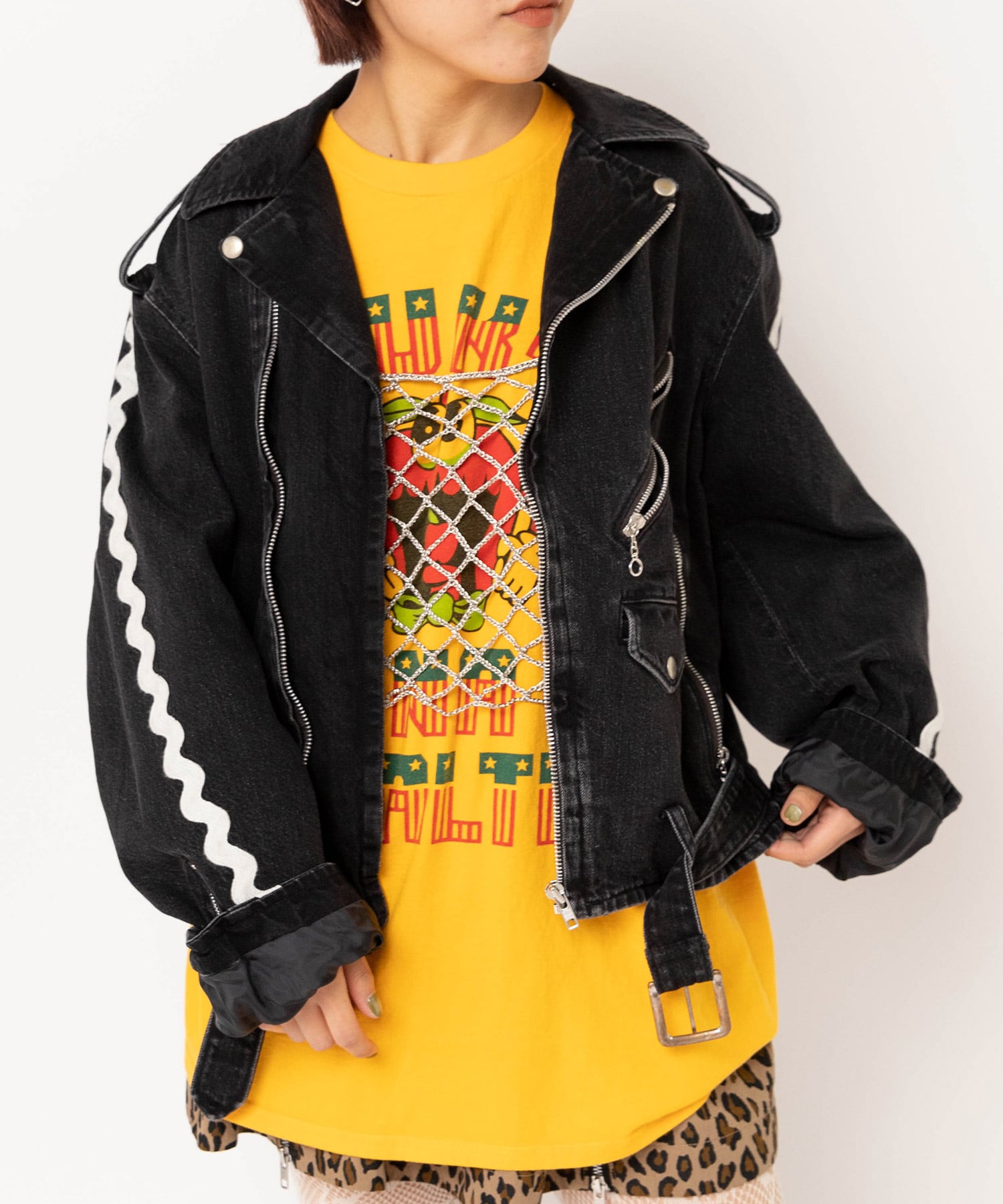 ストーンブラックデニム