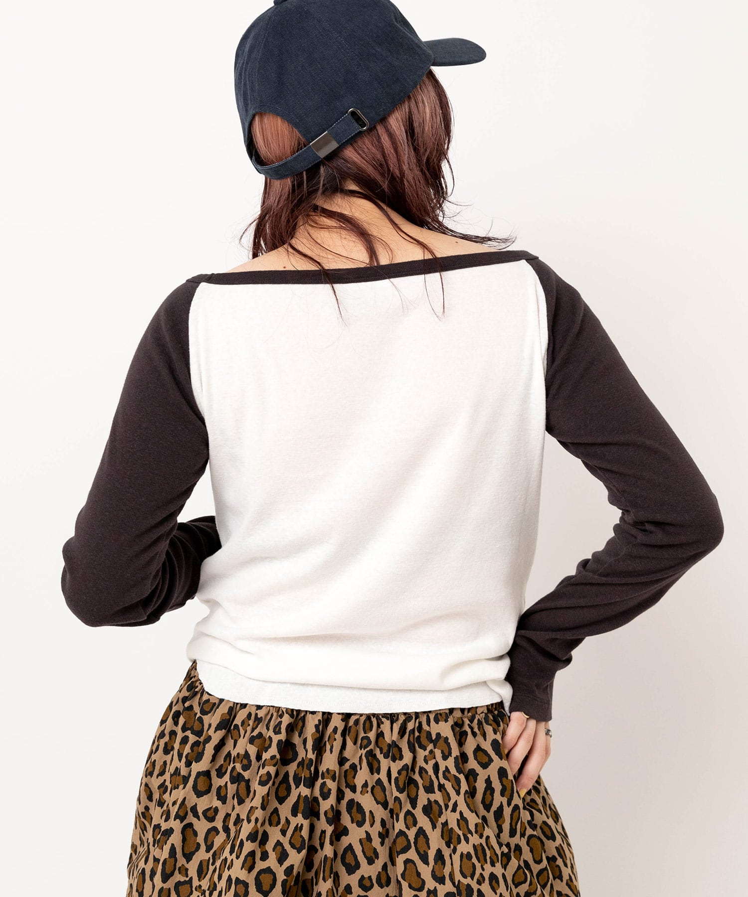 ホワイト/ブラック