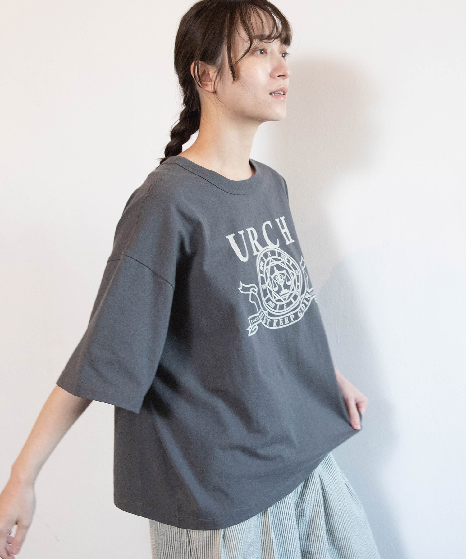 ストームグレー