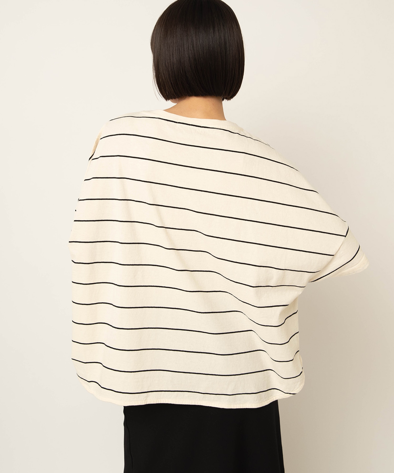 キナリ/ブラック