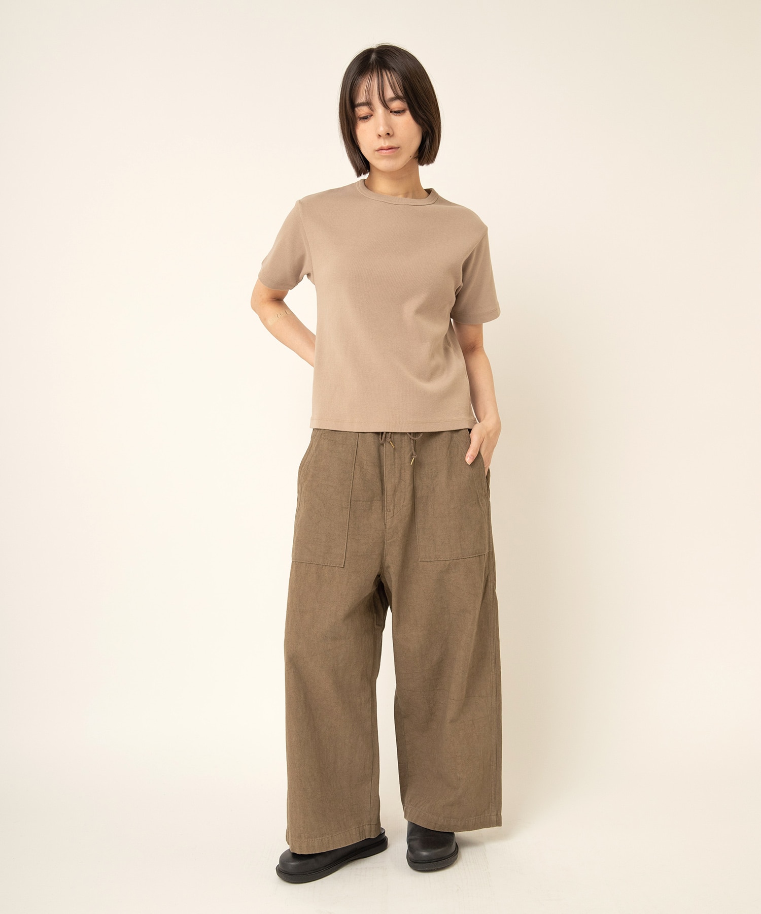 グレージュ
