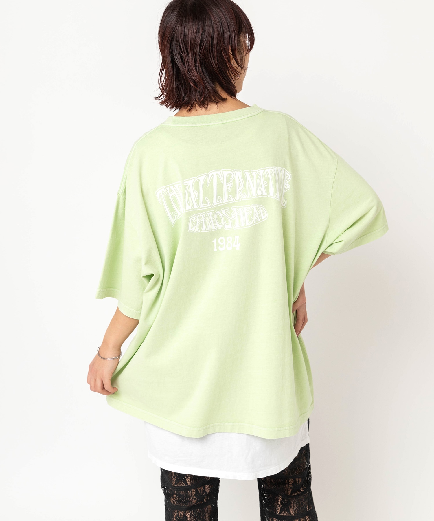 ライムグリーン