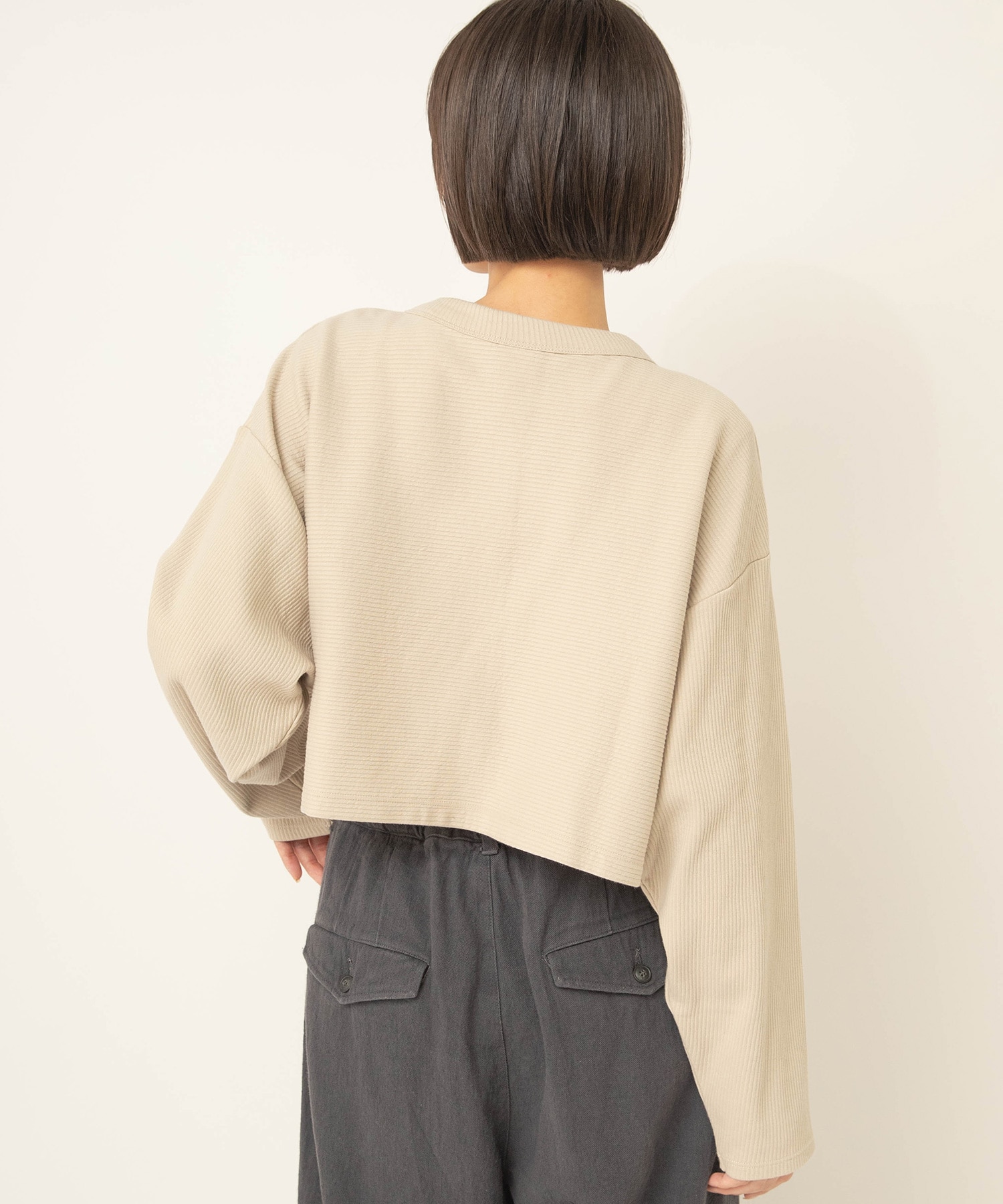 グレージュ