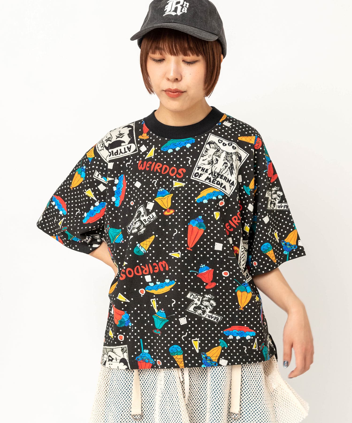 ブラック