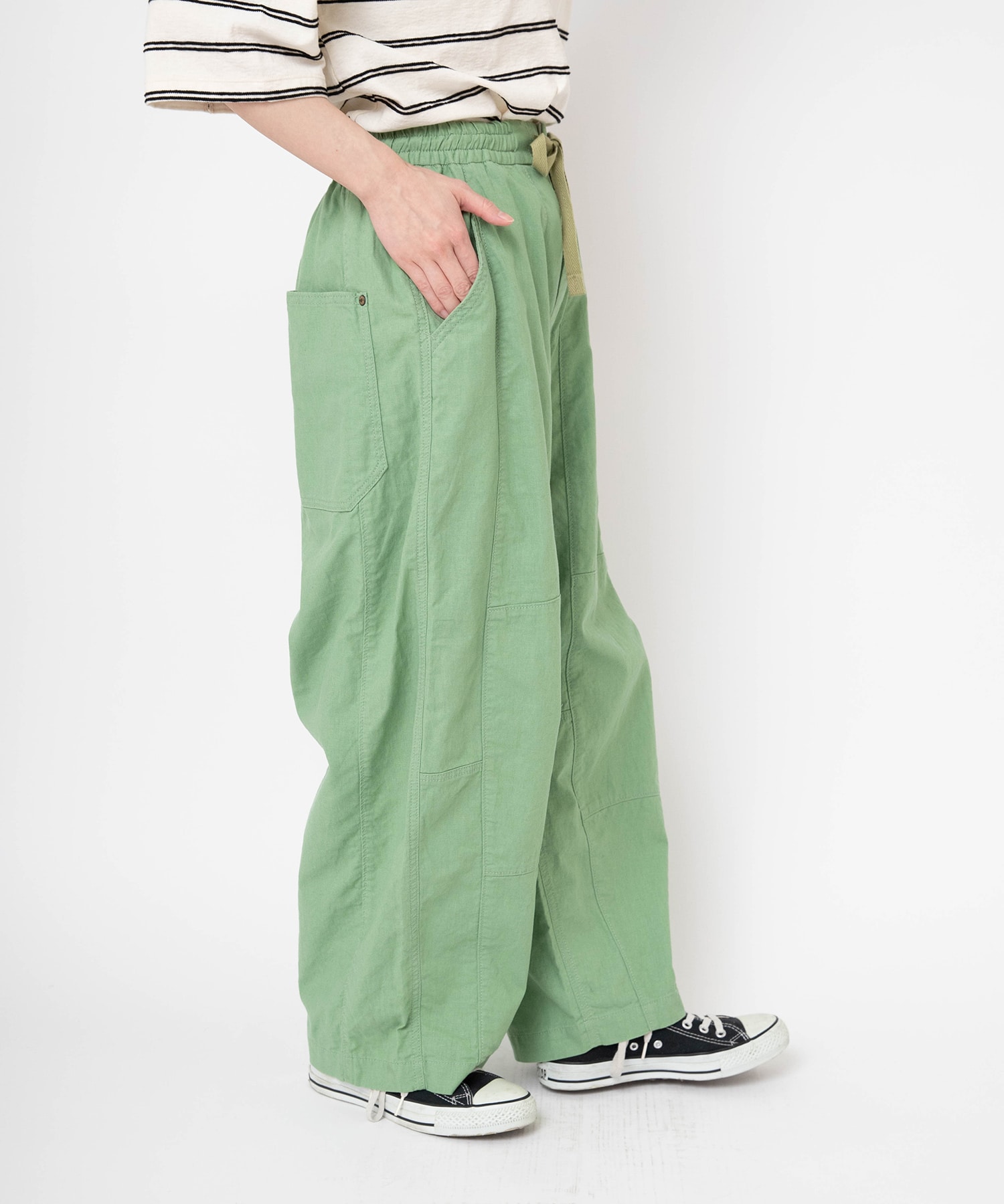 サラダグリーン