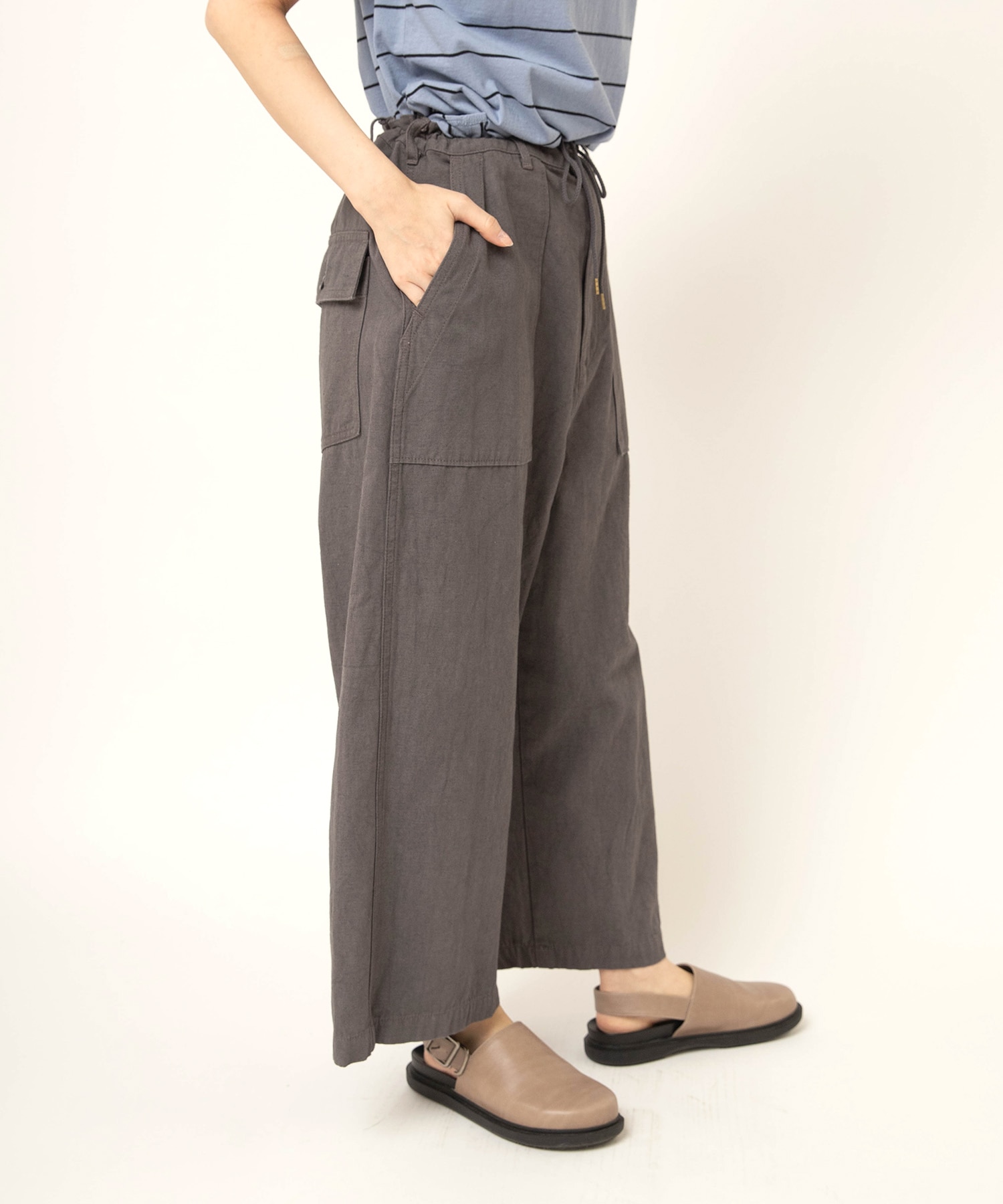 パープルグレー