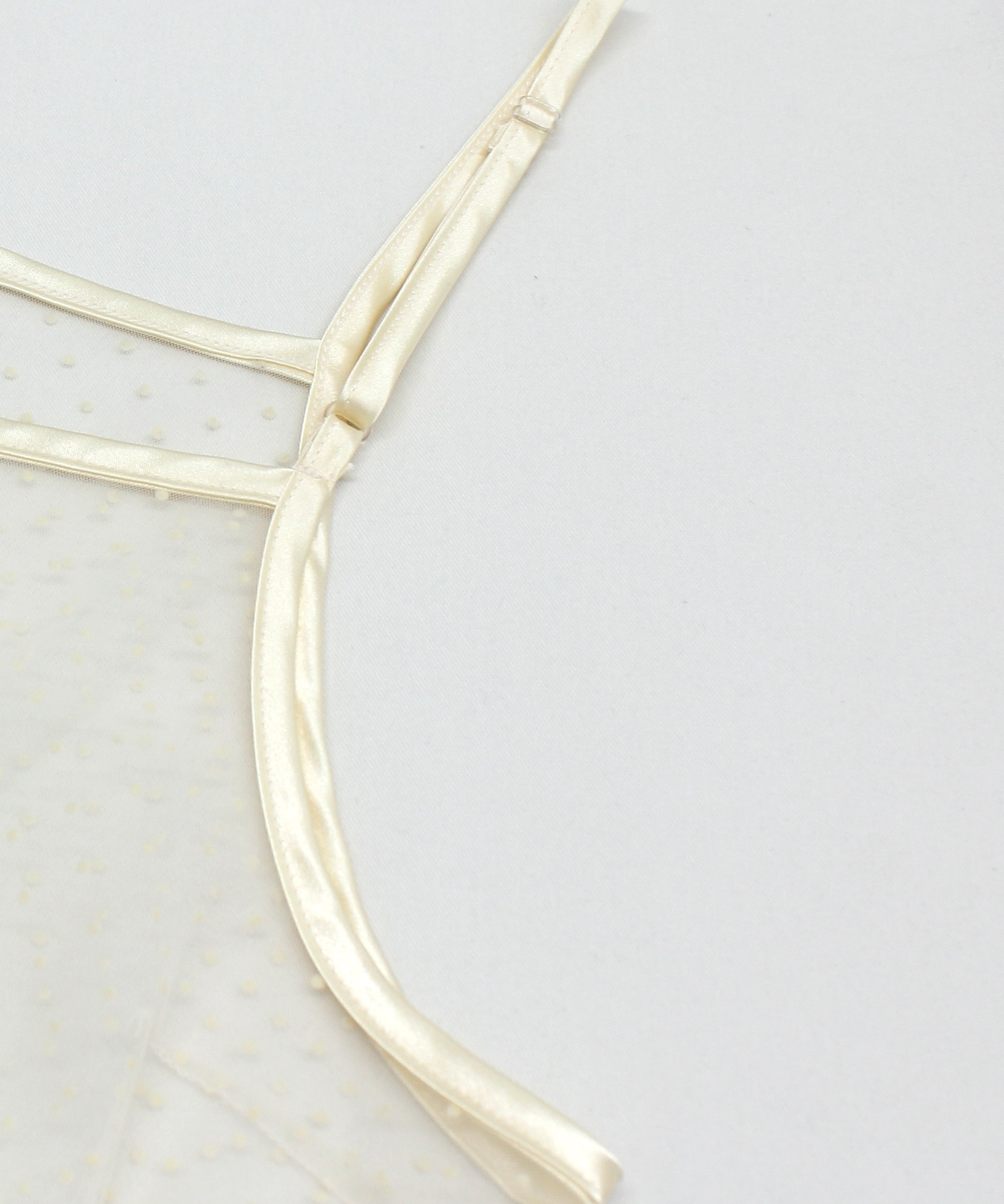 ホワイトドット