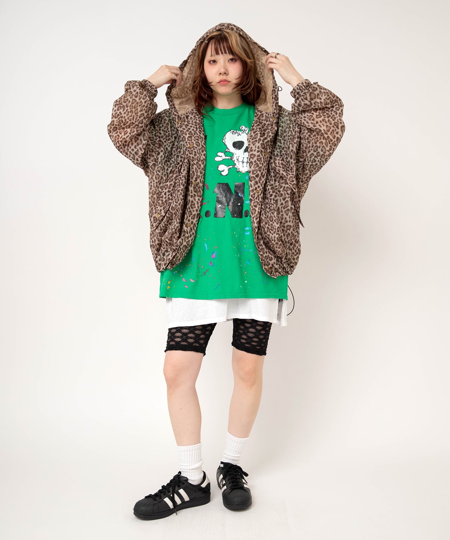 グリーン