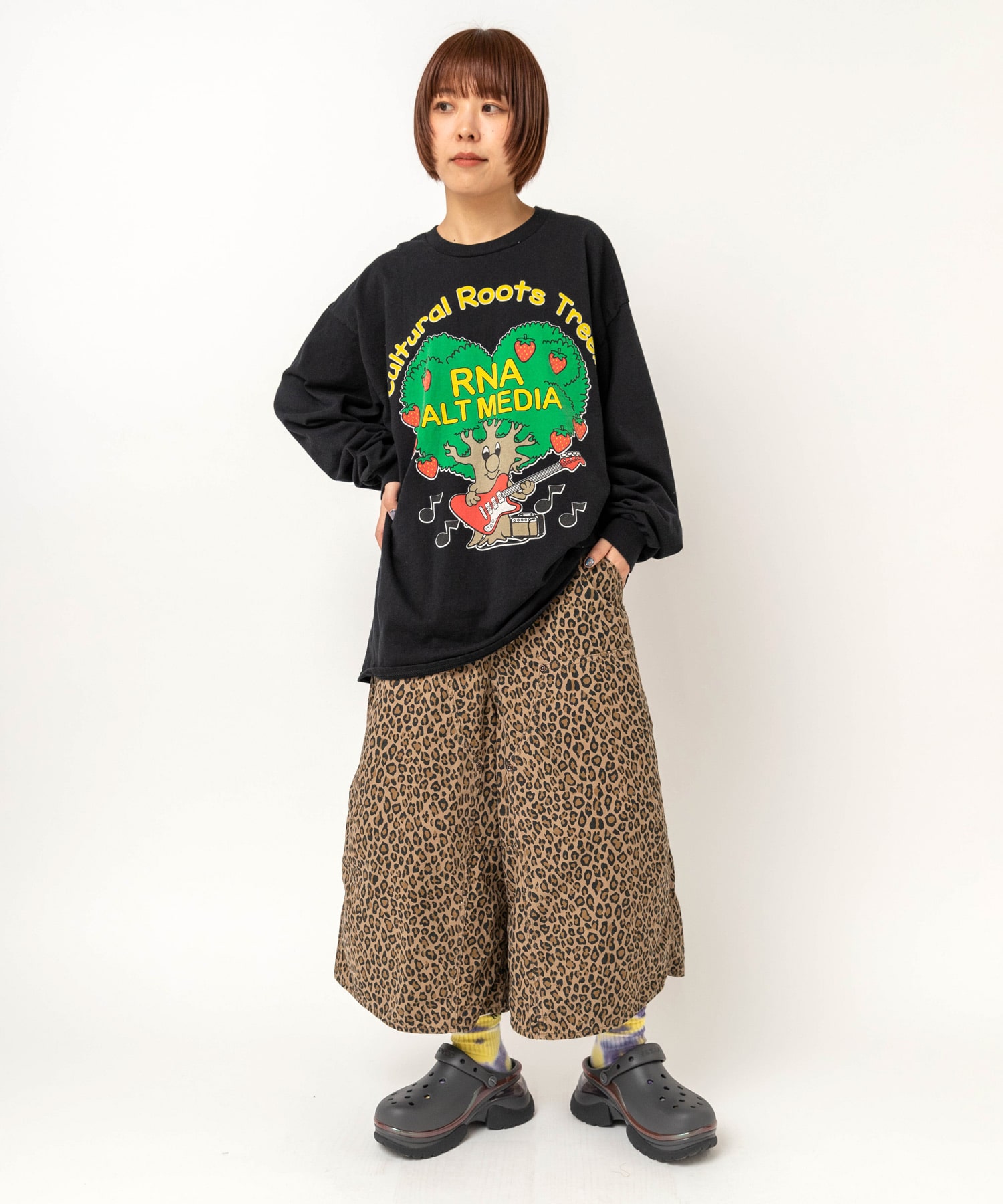 ブラック