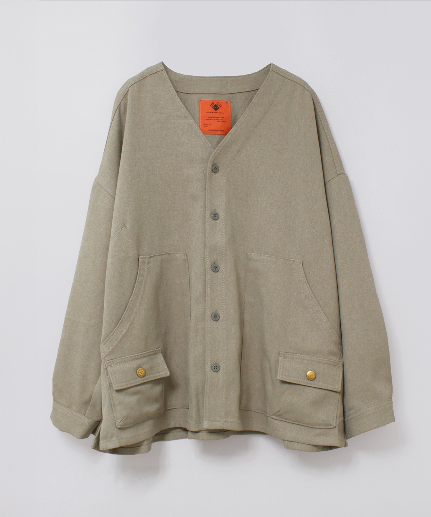 アッシュグレー