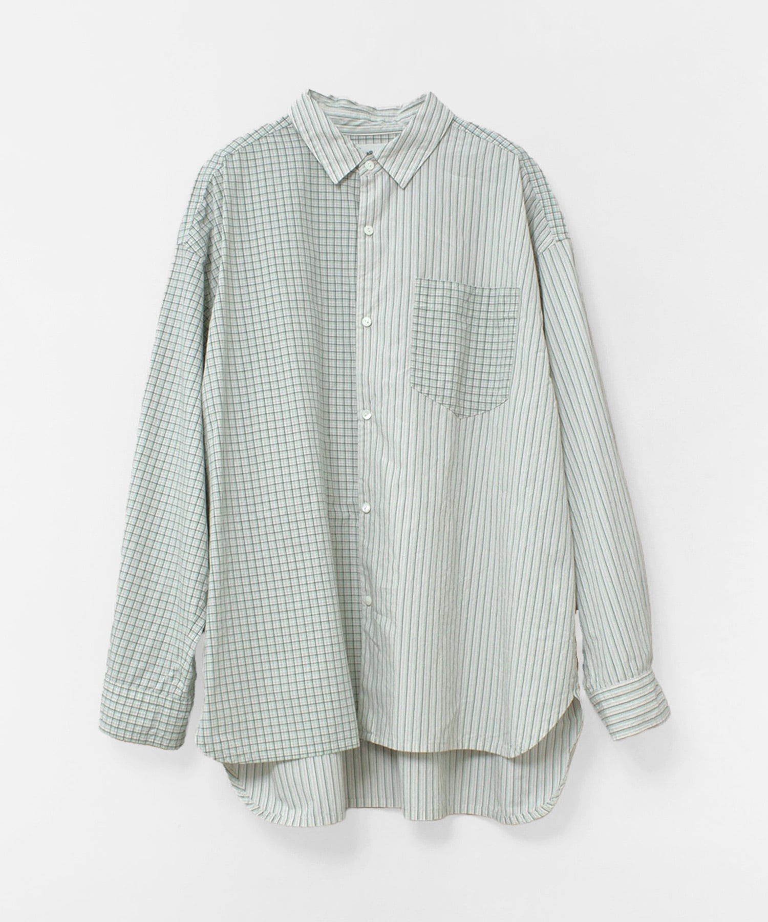 ライトグリーン