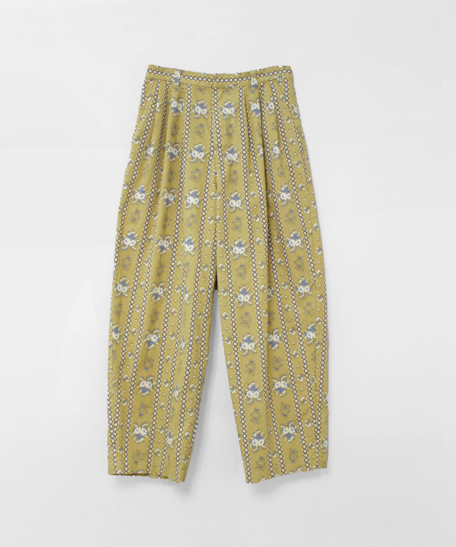 ベージュイエロー