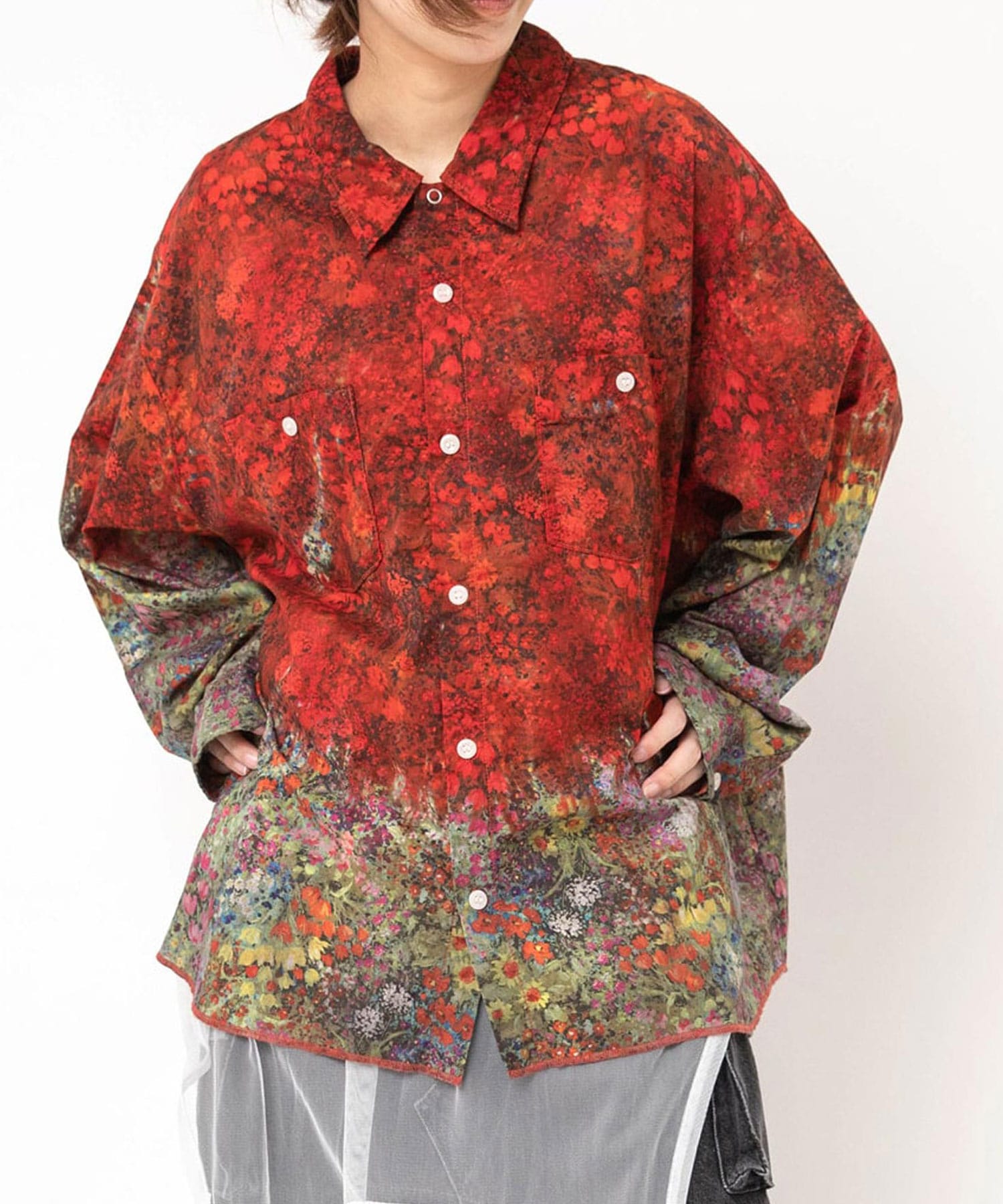 レッド/グレー