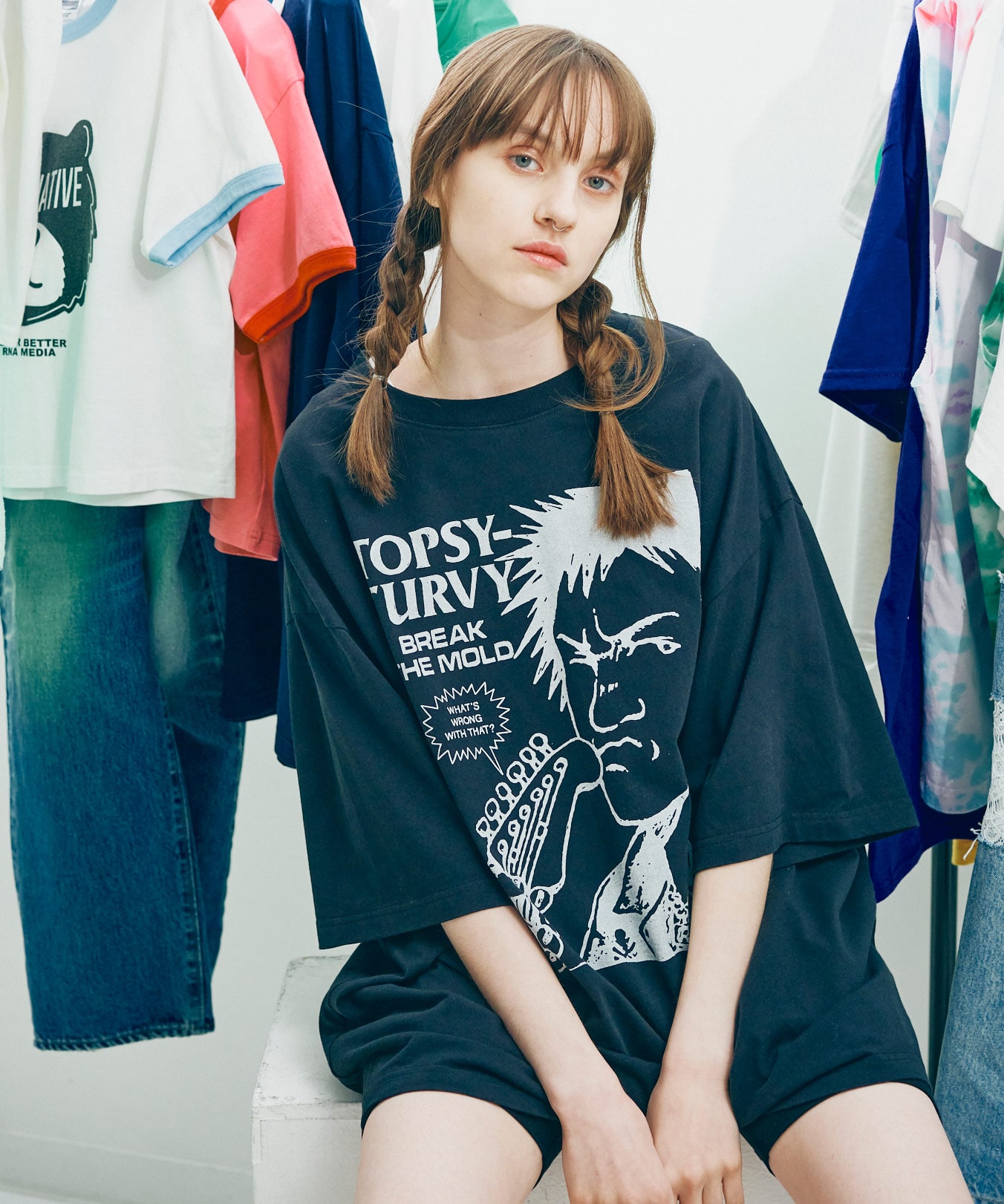 ライムグリーン