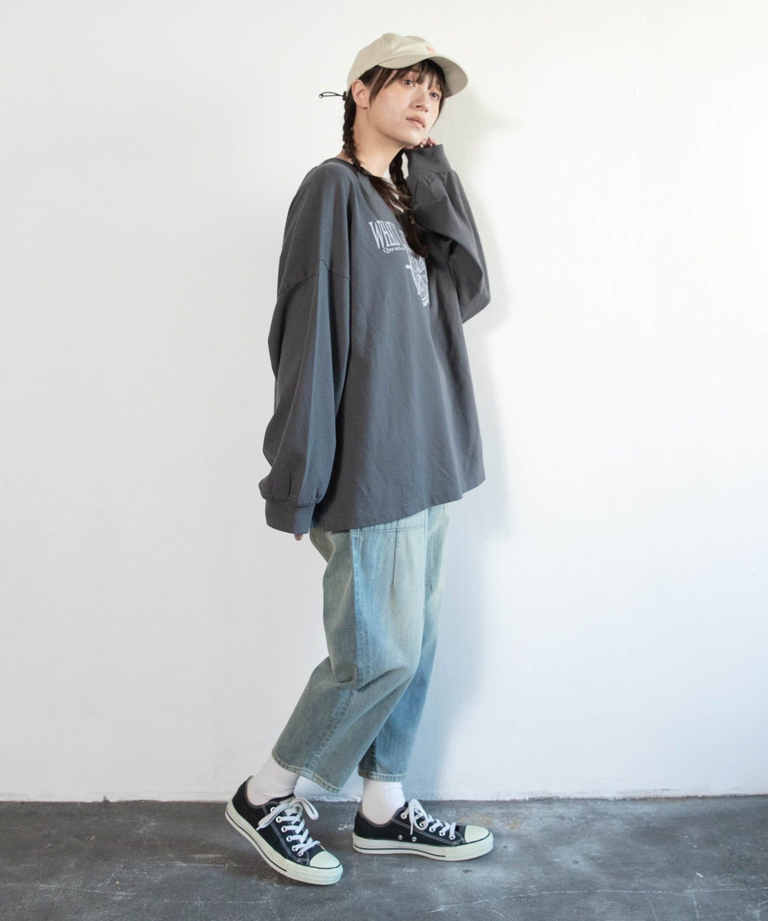 ストームグレー