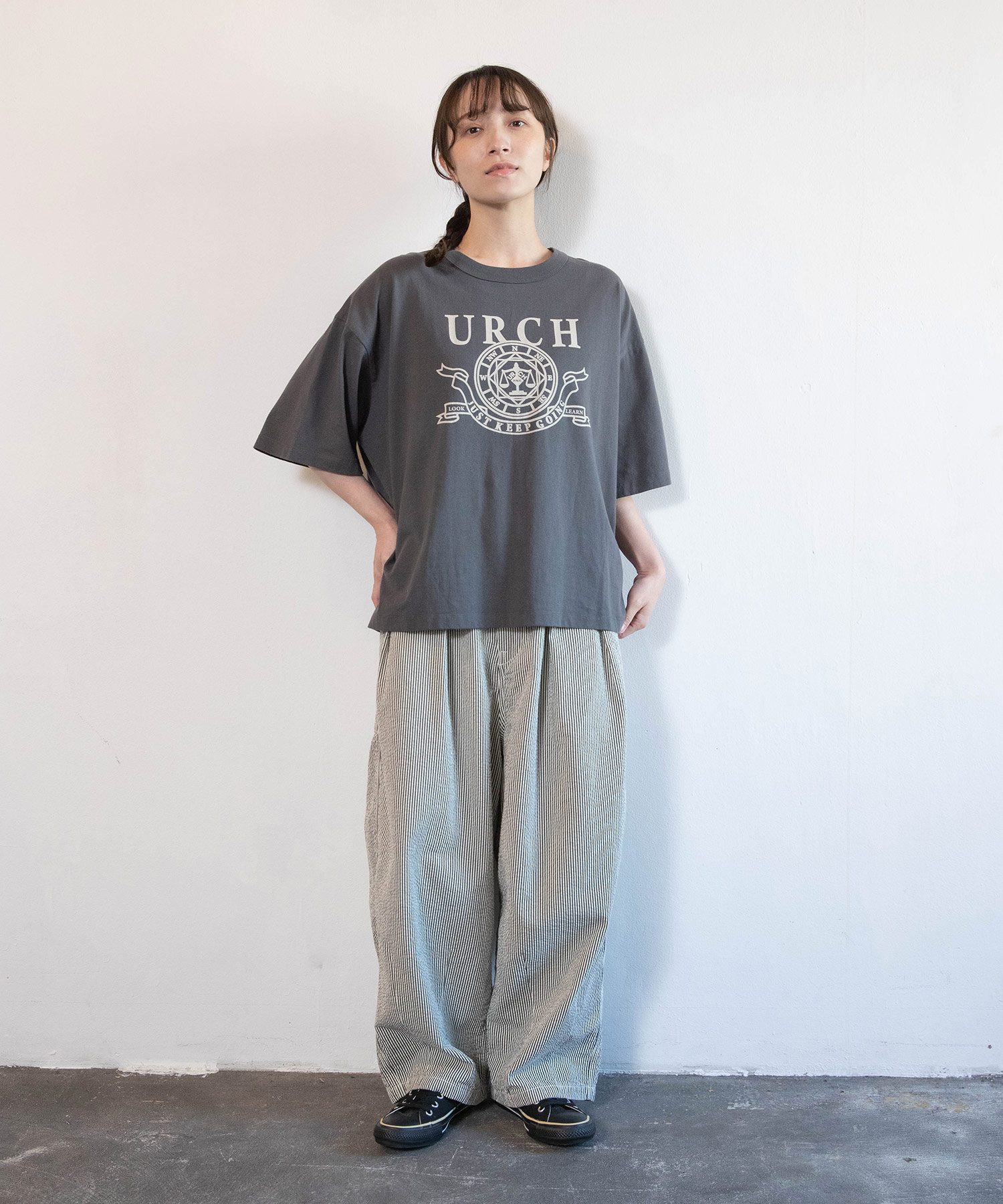 ストームグレー