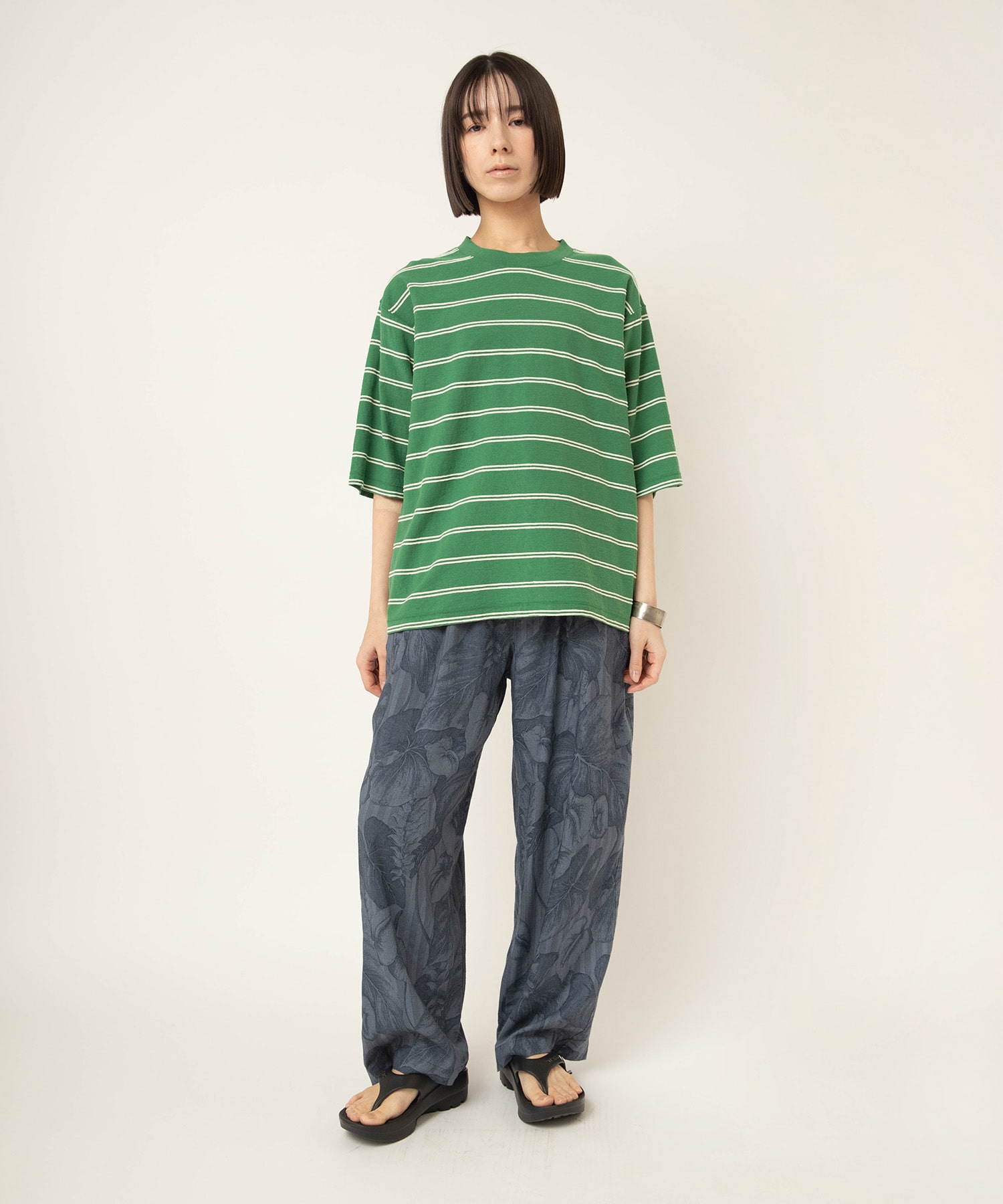 グリーン/キナリ