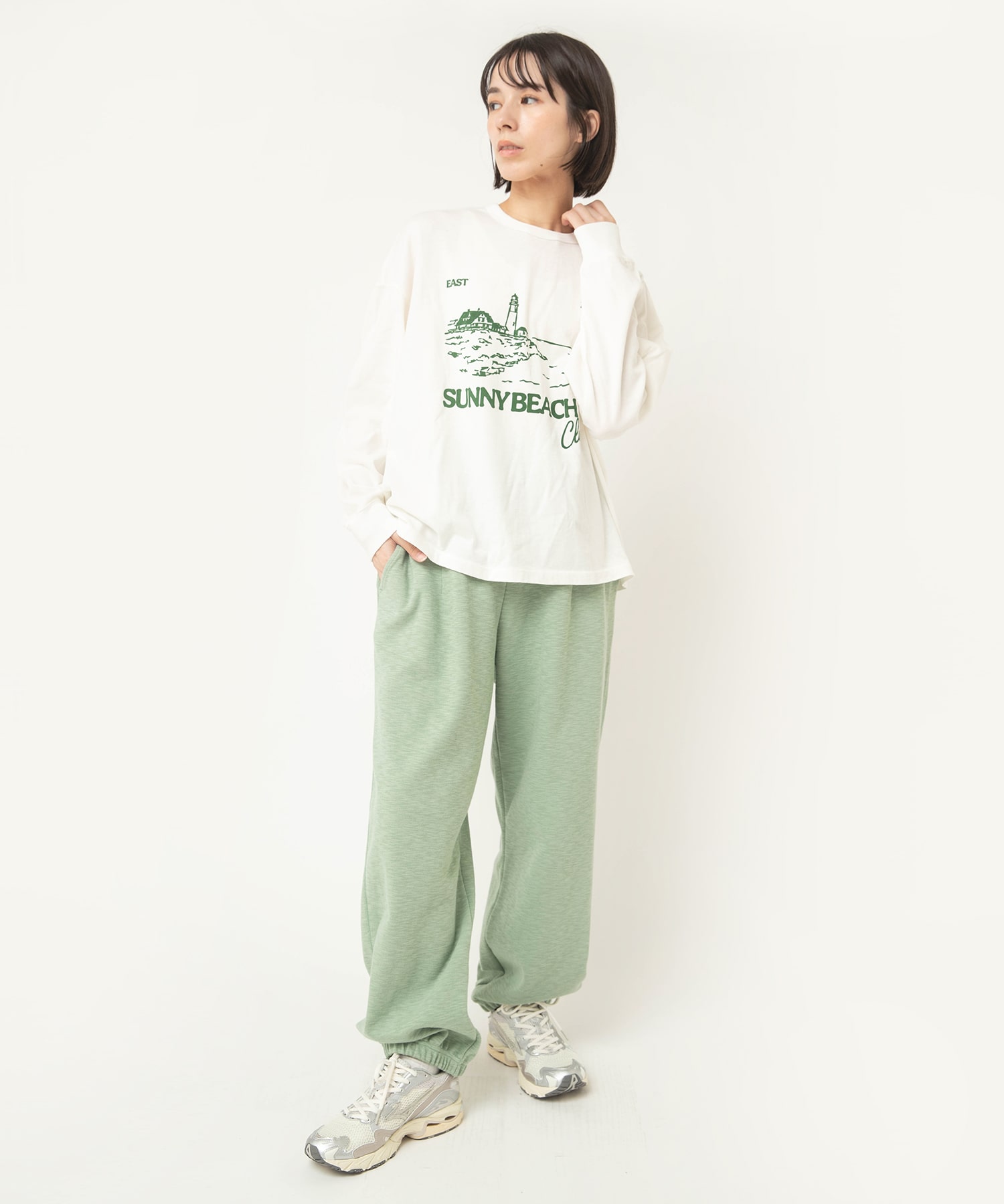 ミントグリーン