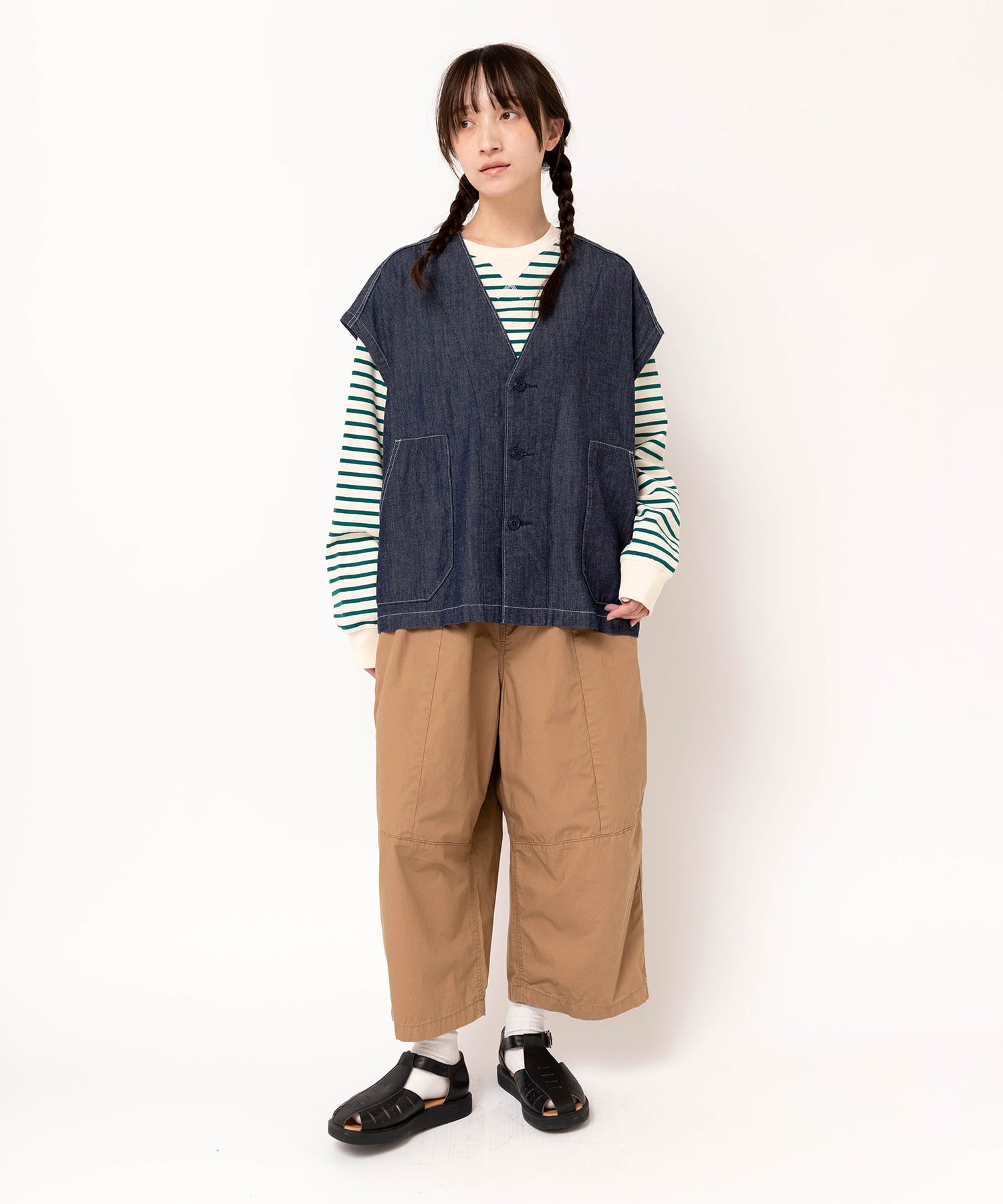 カフェベージュ