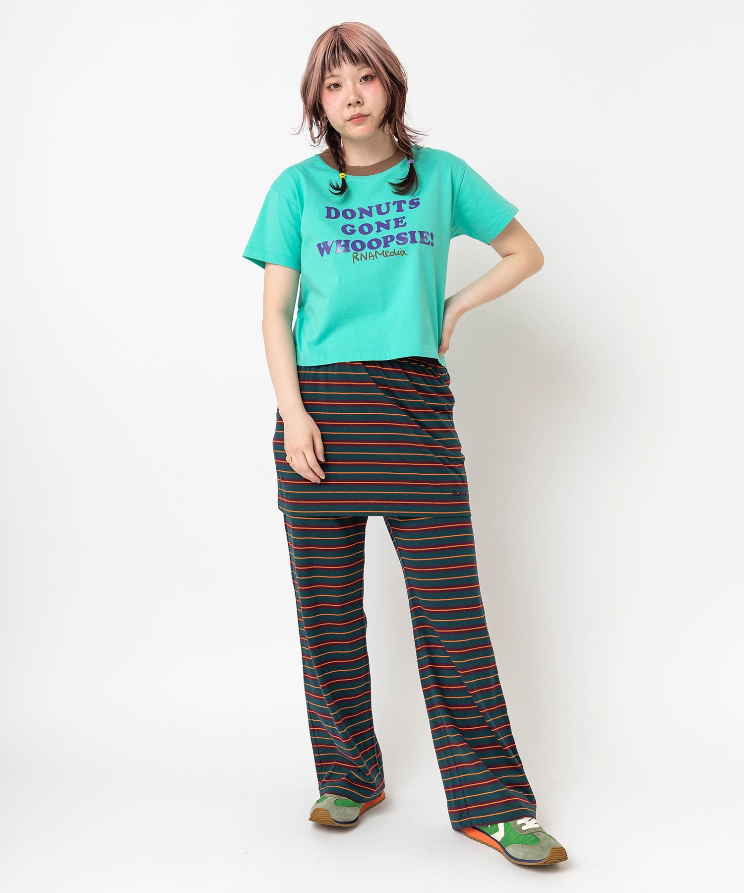 グリーン/パープル