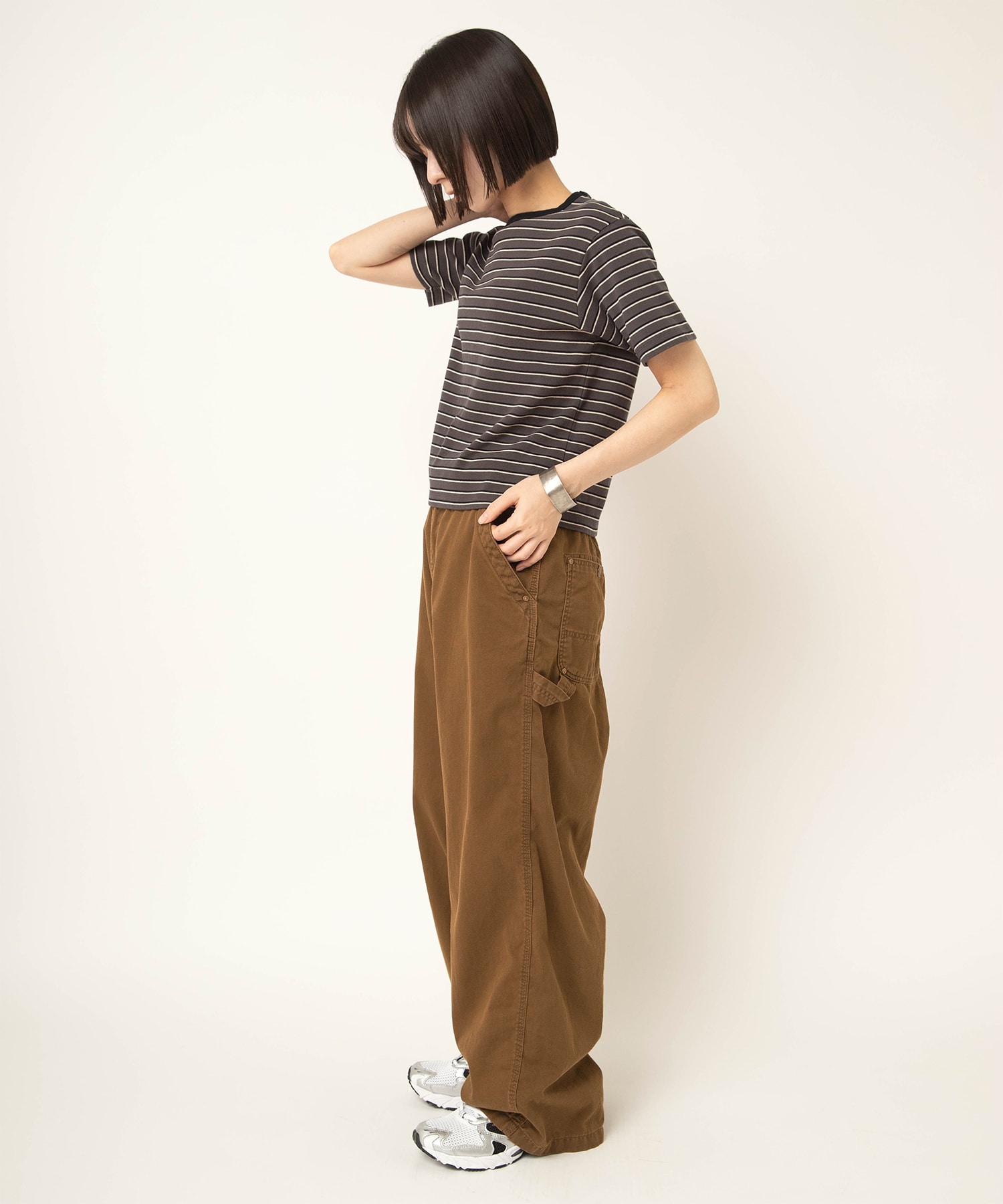 ブラウン