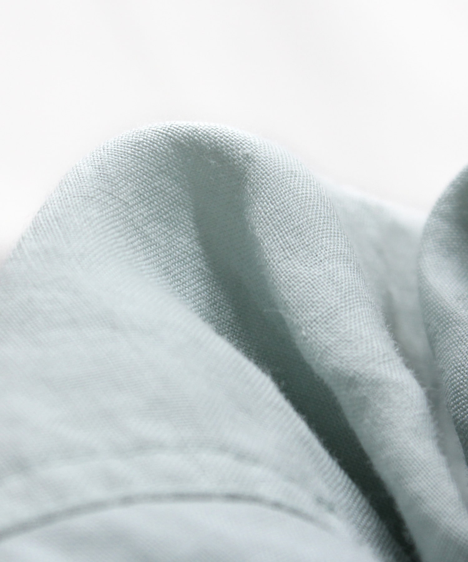 ミントグリーン