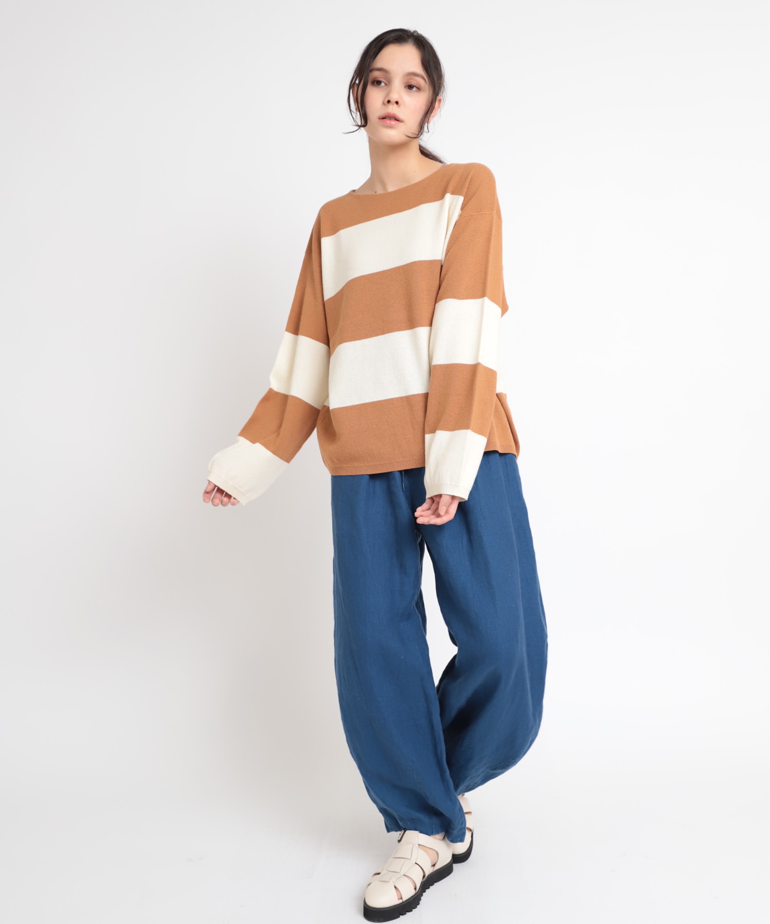 キナリ/ロイヤルブルー