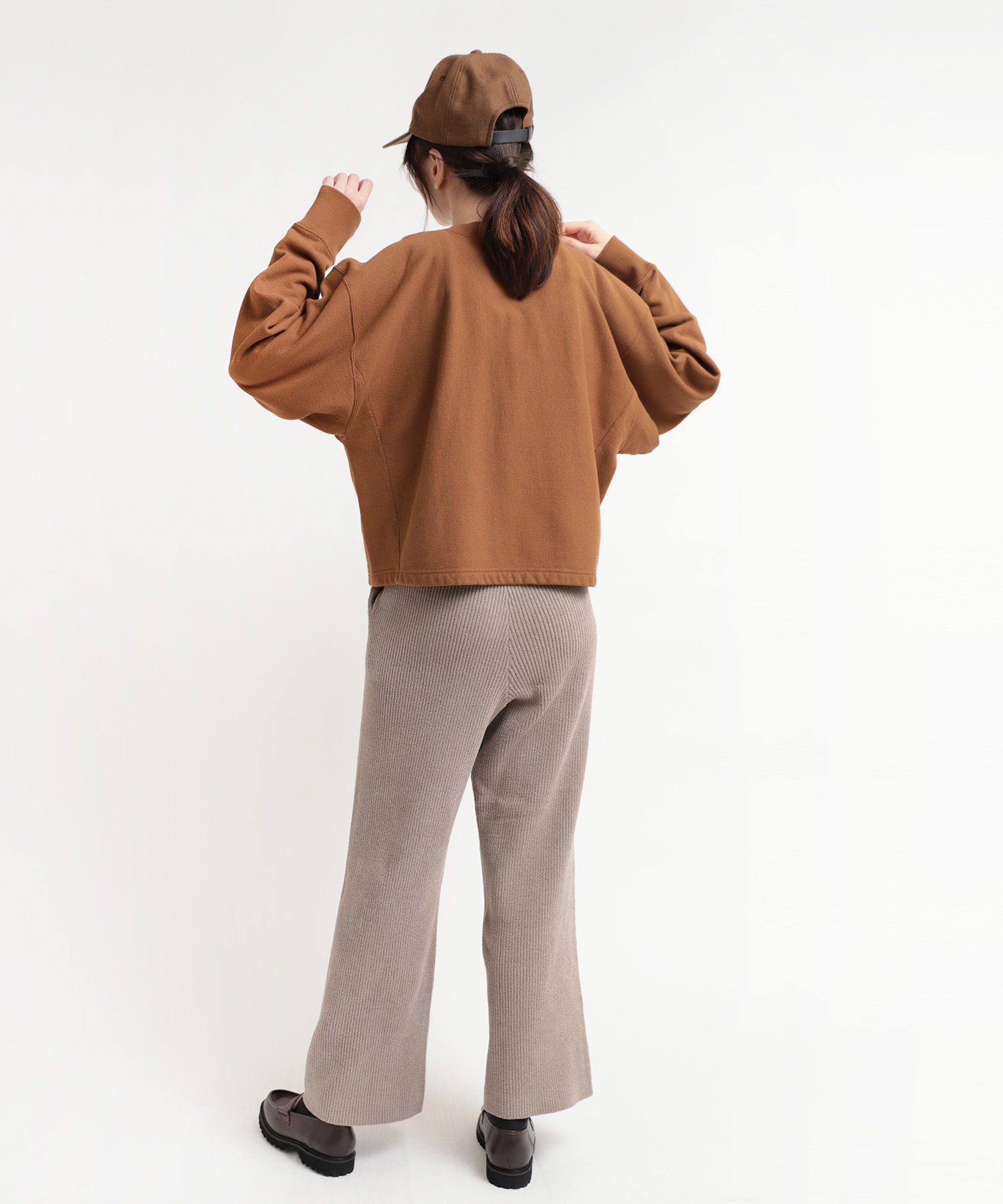 ピンクブラウン