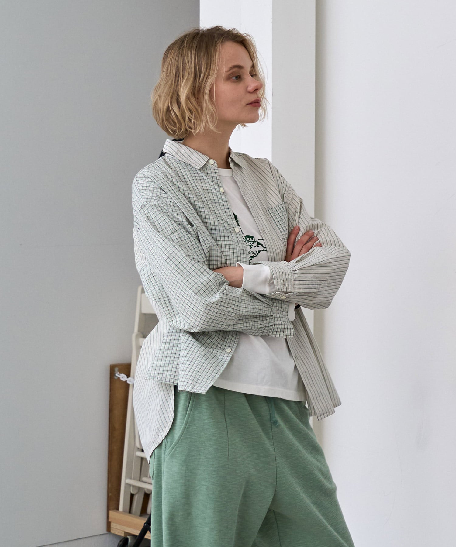 ライトグリーン