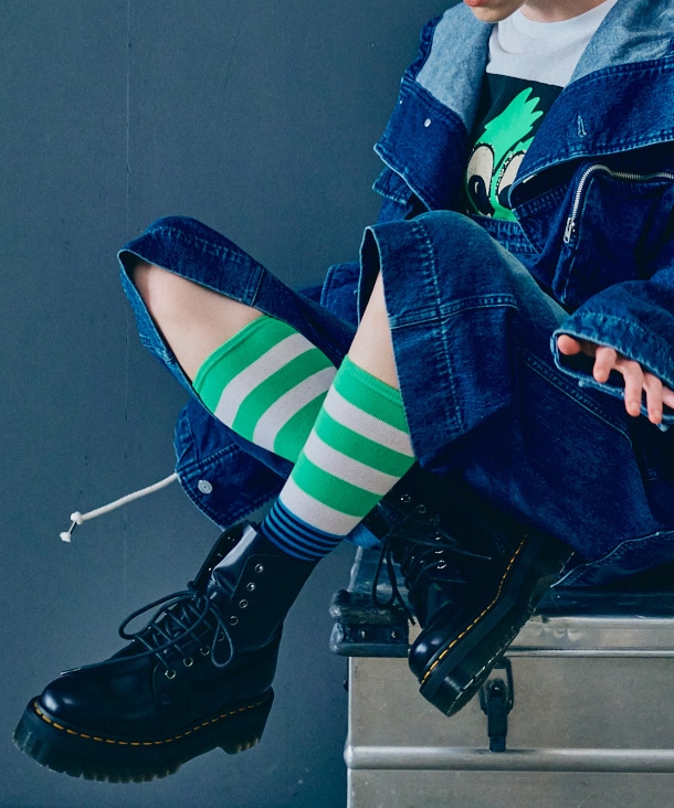 レッド/ホワイト