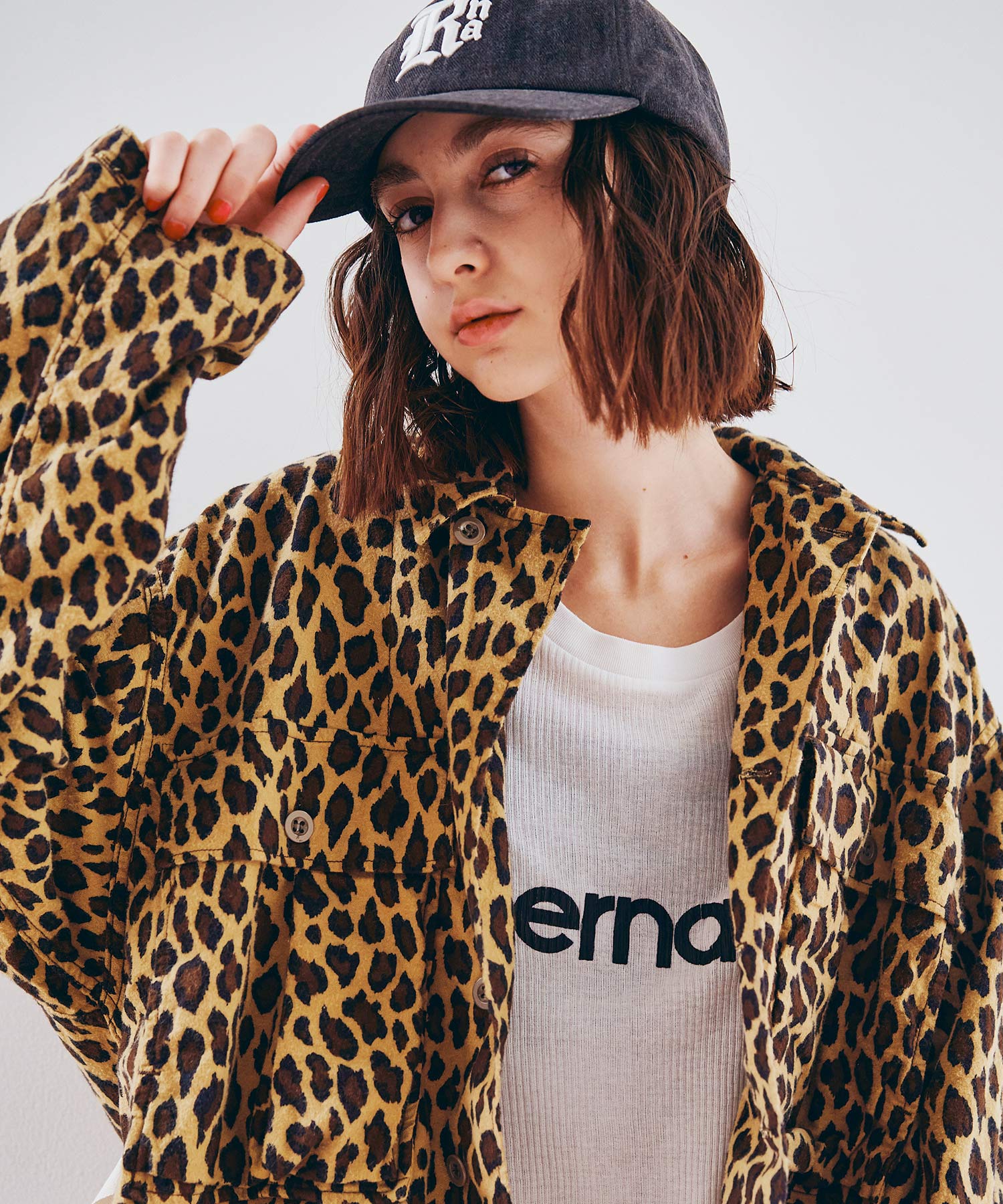 ヒョウ柄プリント