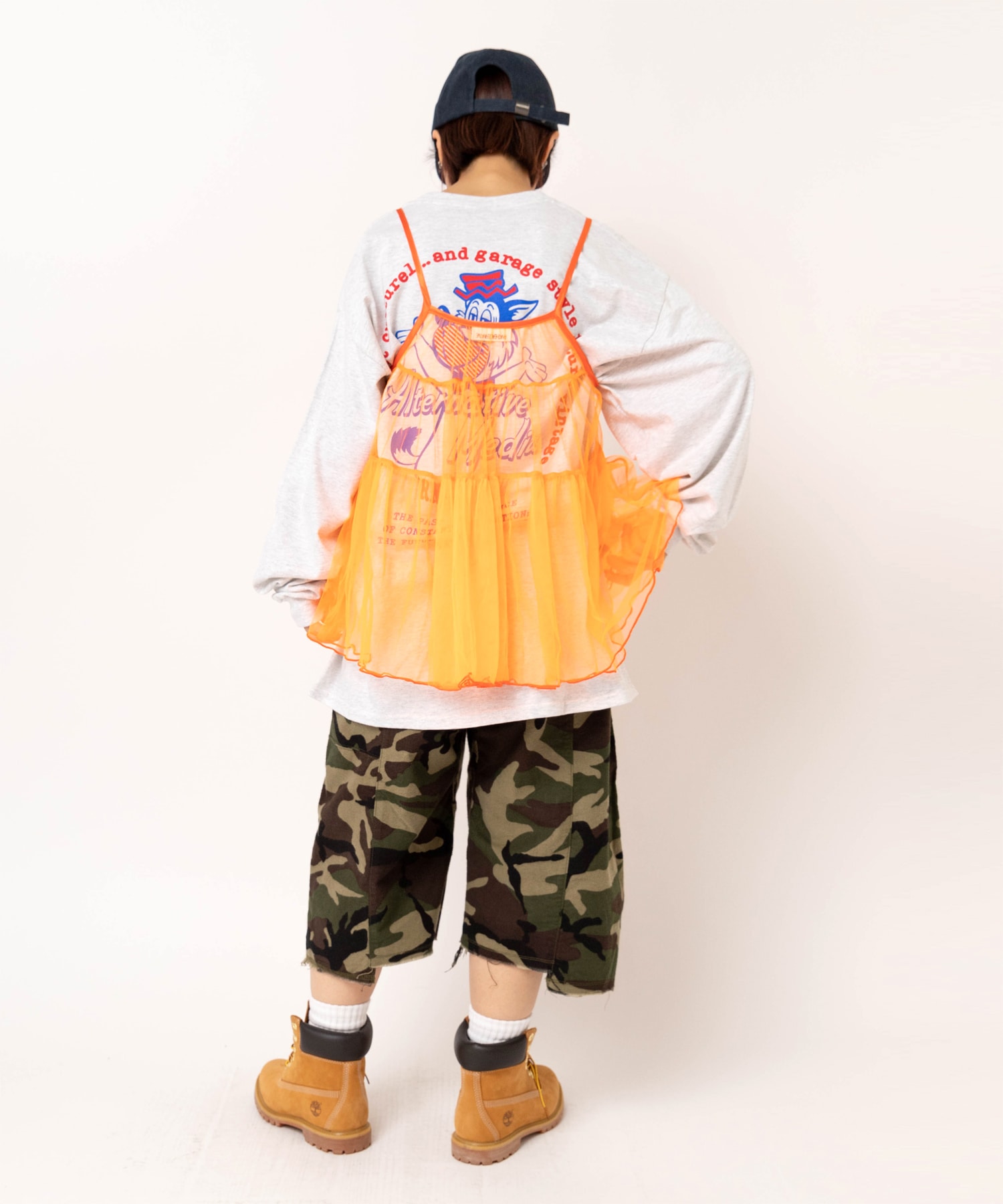 アッシュグレー