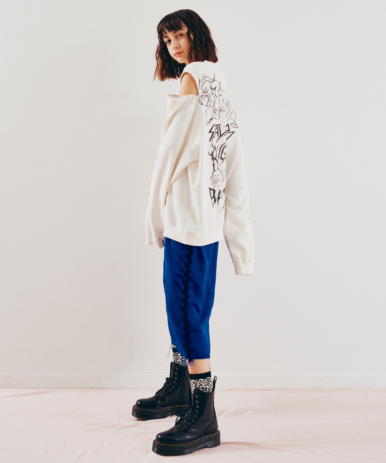 ライトパープル