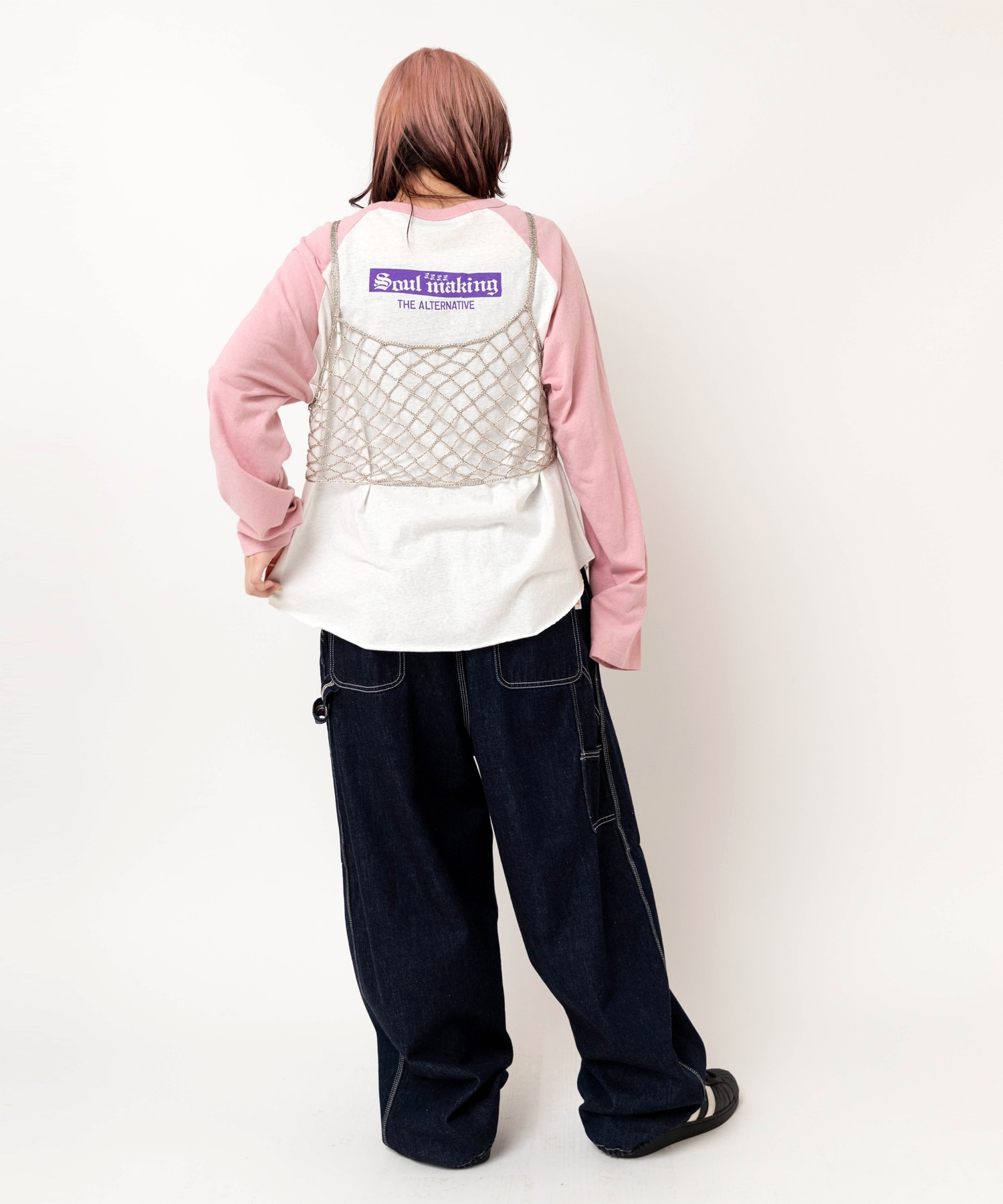 ホワイト/ピンク