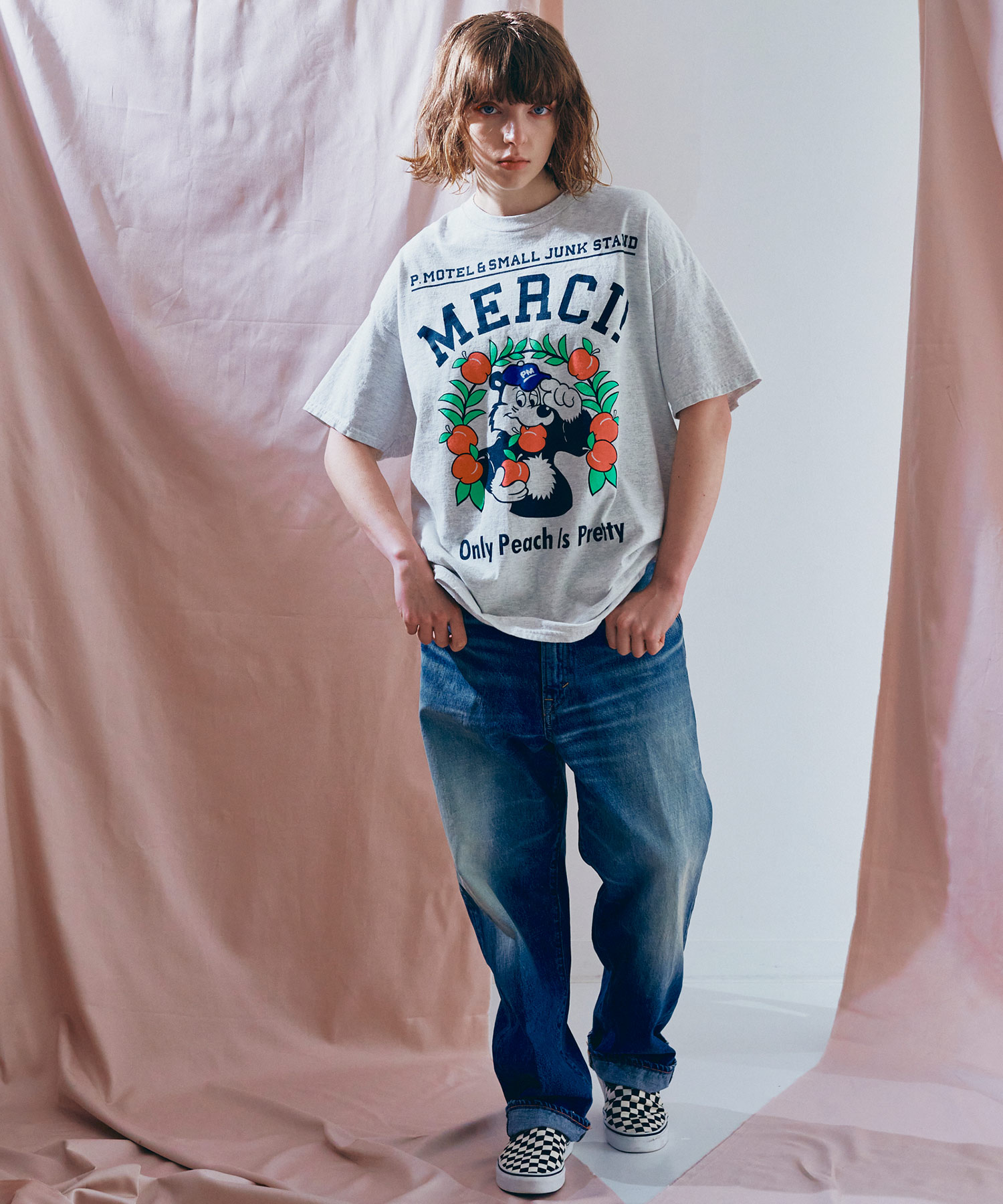 アッシュグレー