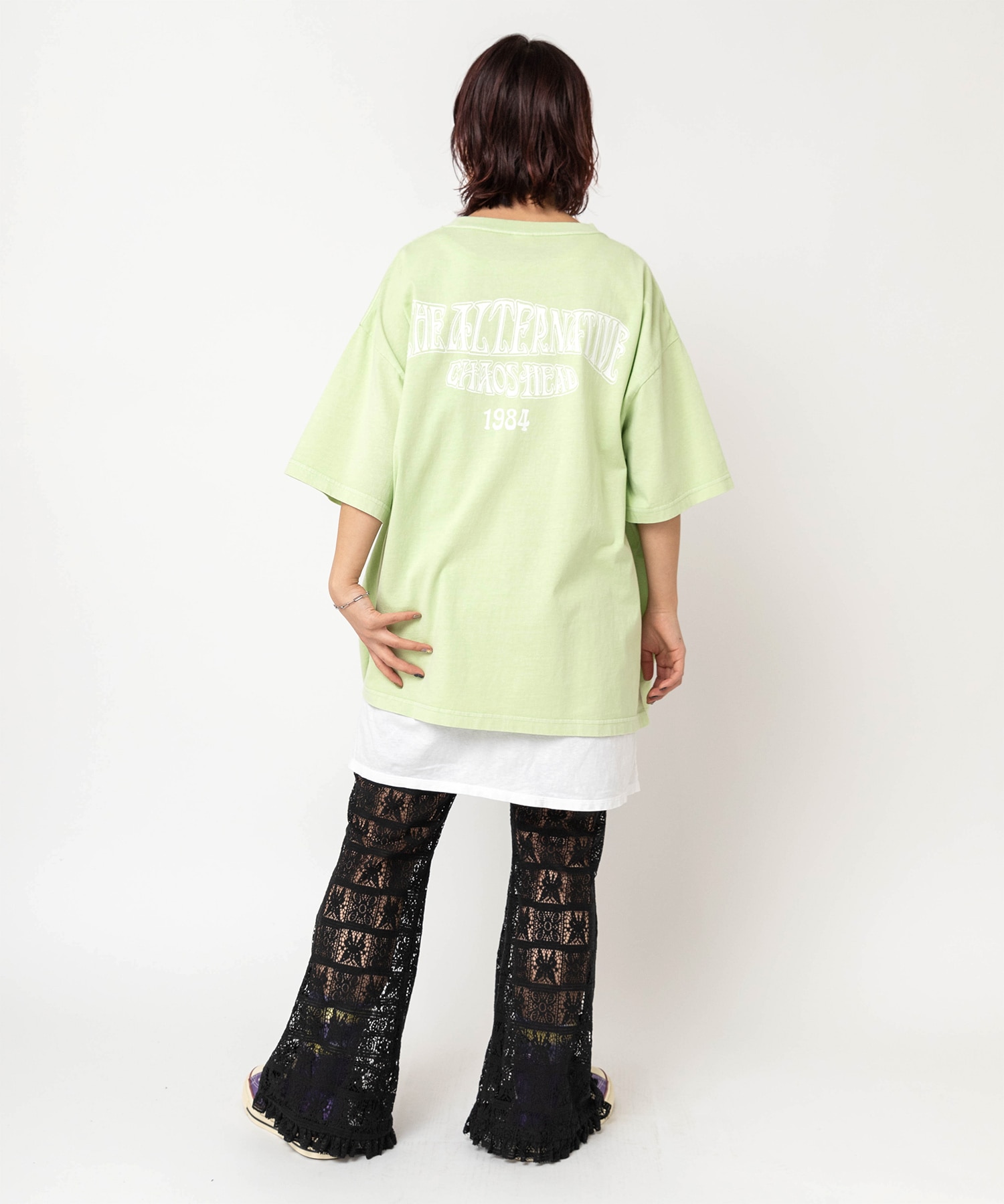 ライムグリーン