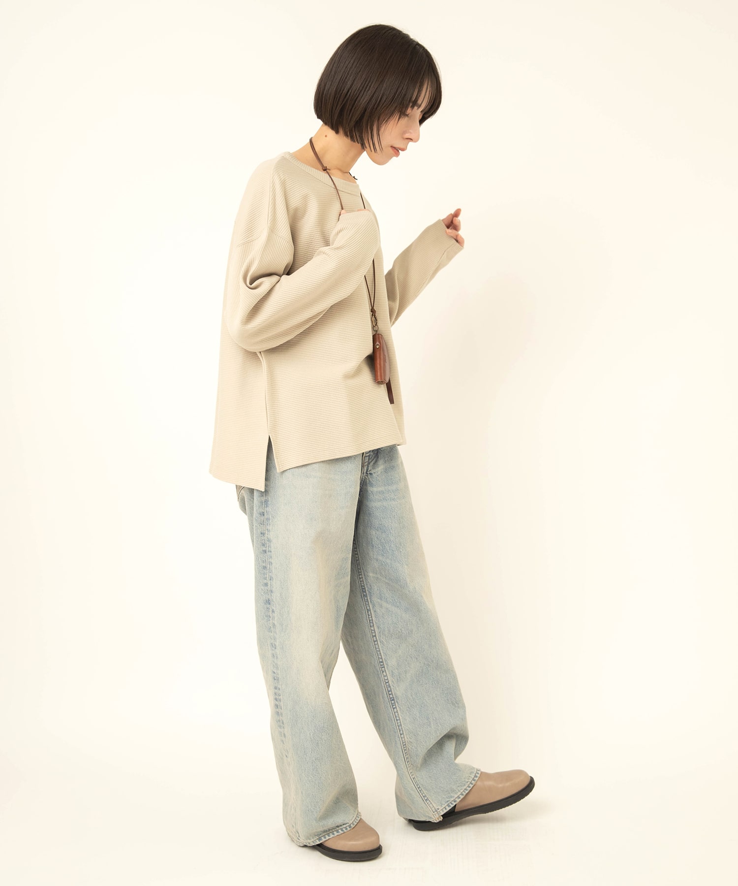 グレージュ