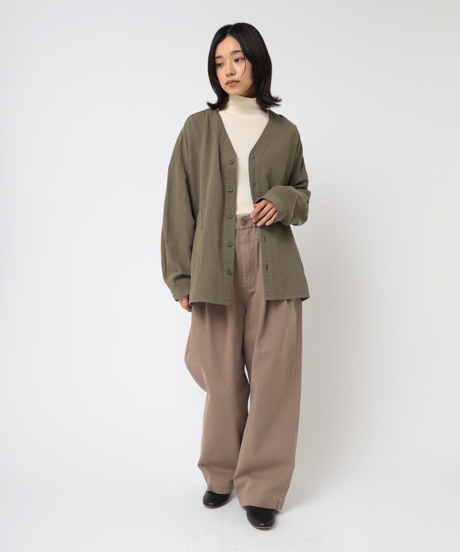 コルクベージュ