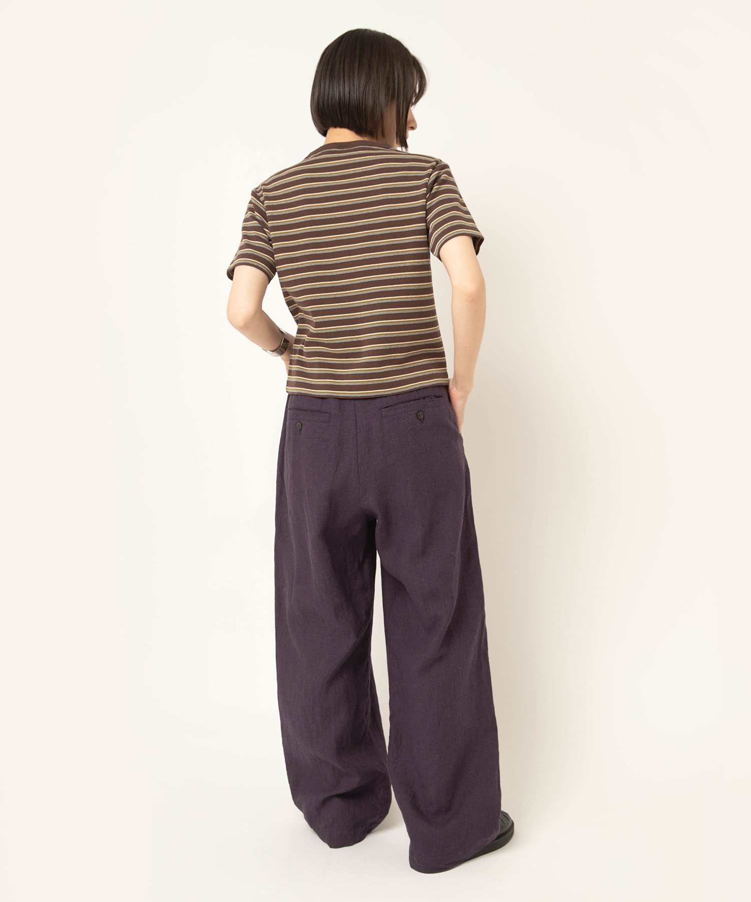 ダークパープル