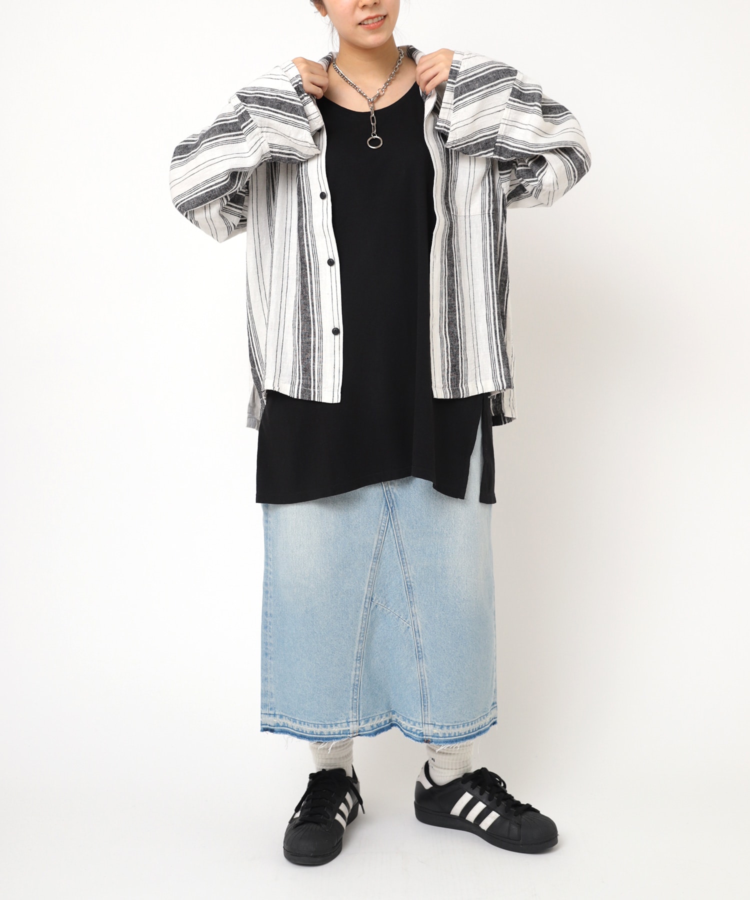 ホワイト×ブラック